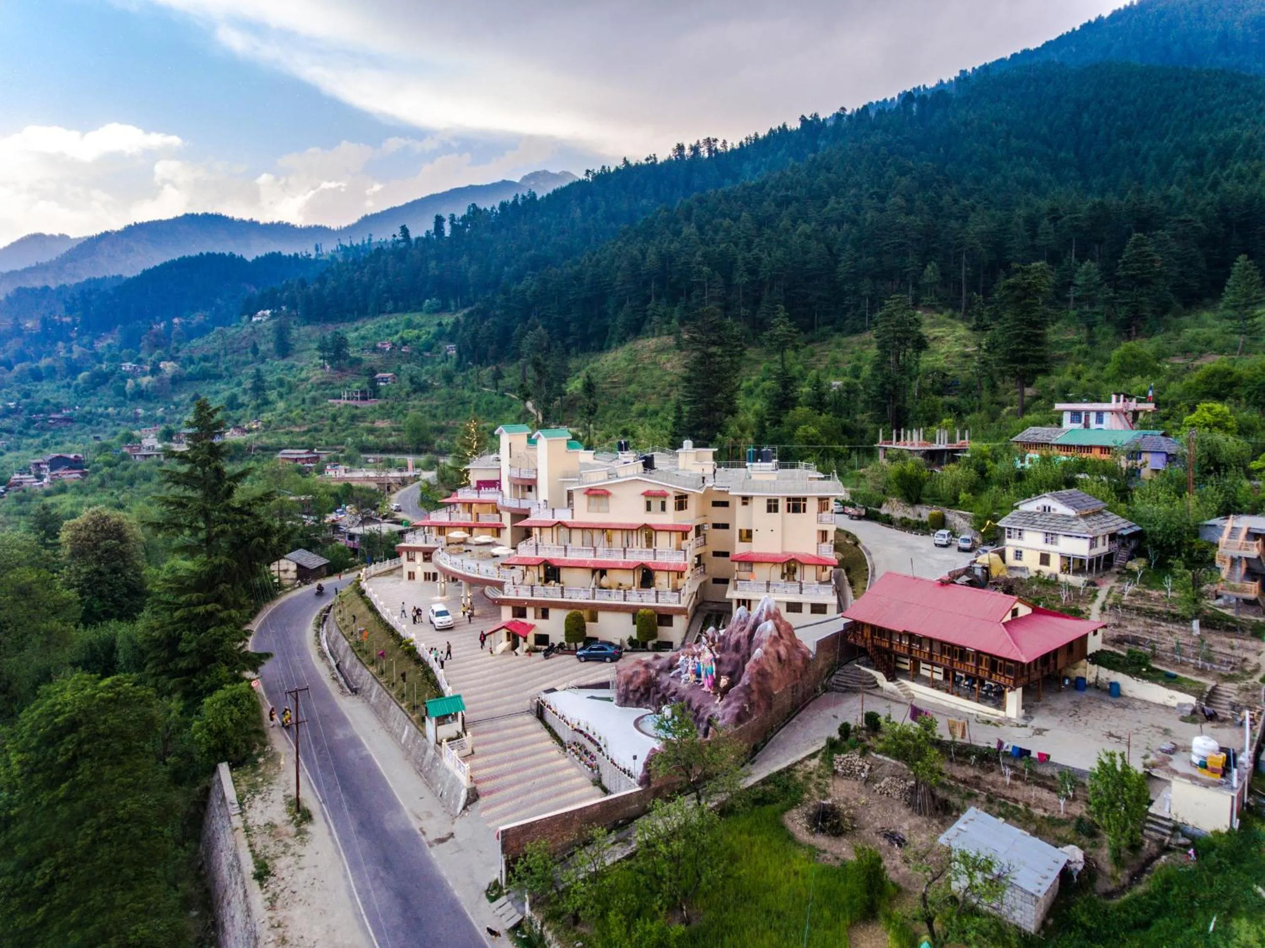 Property building in Anand Vardhan Resorts