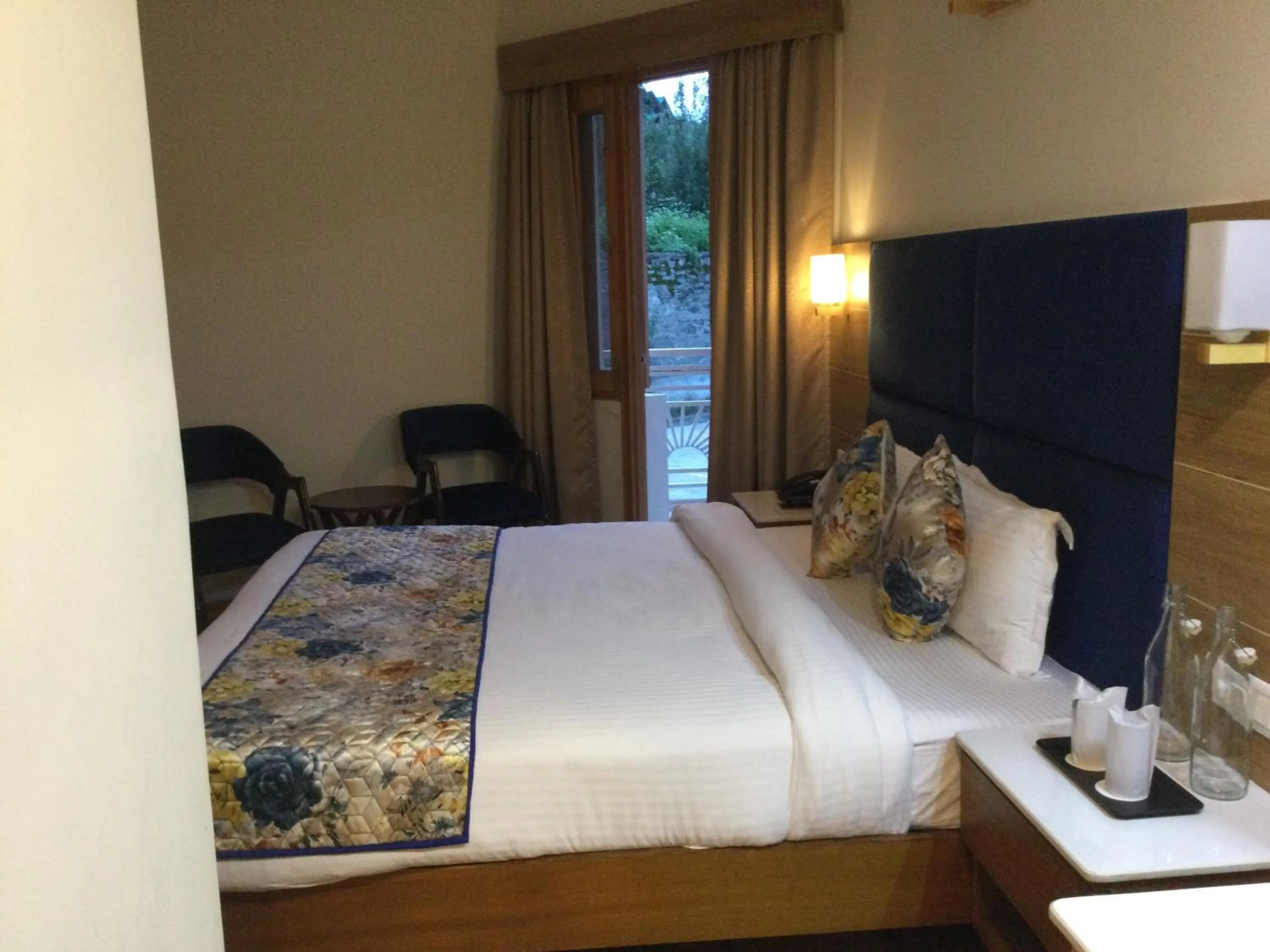 Bed in Anand Vardhan Resorts