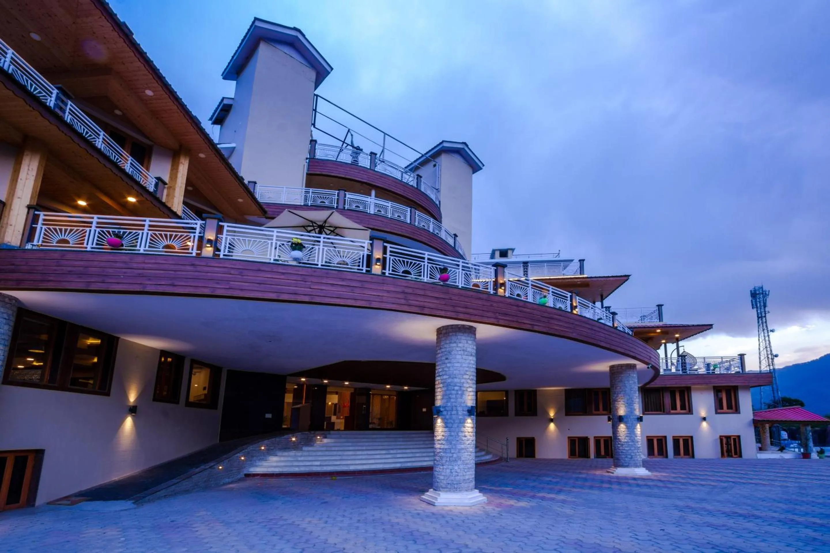 Property building in Anand Vardhan Resorts