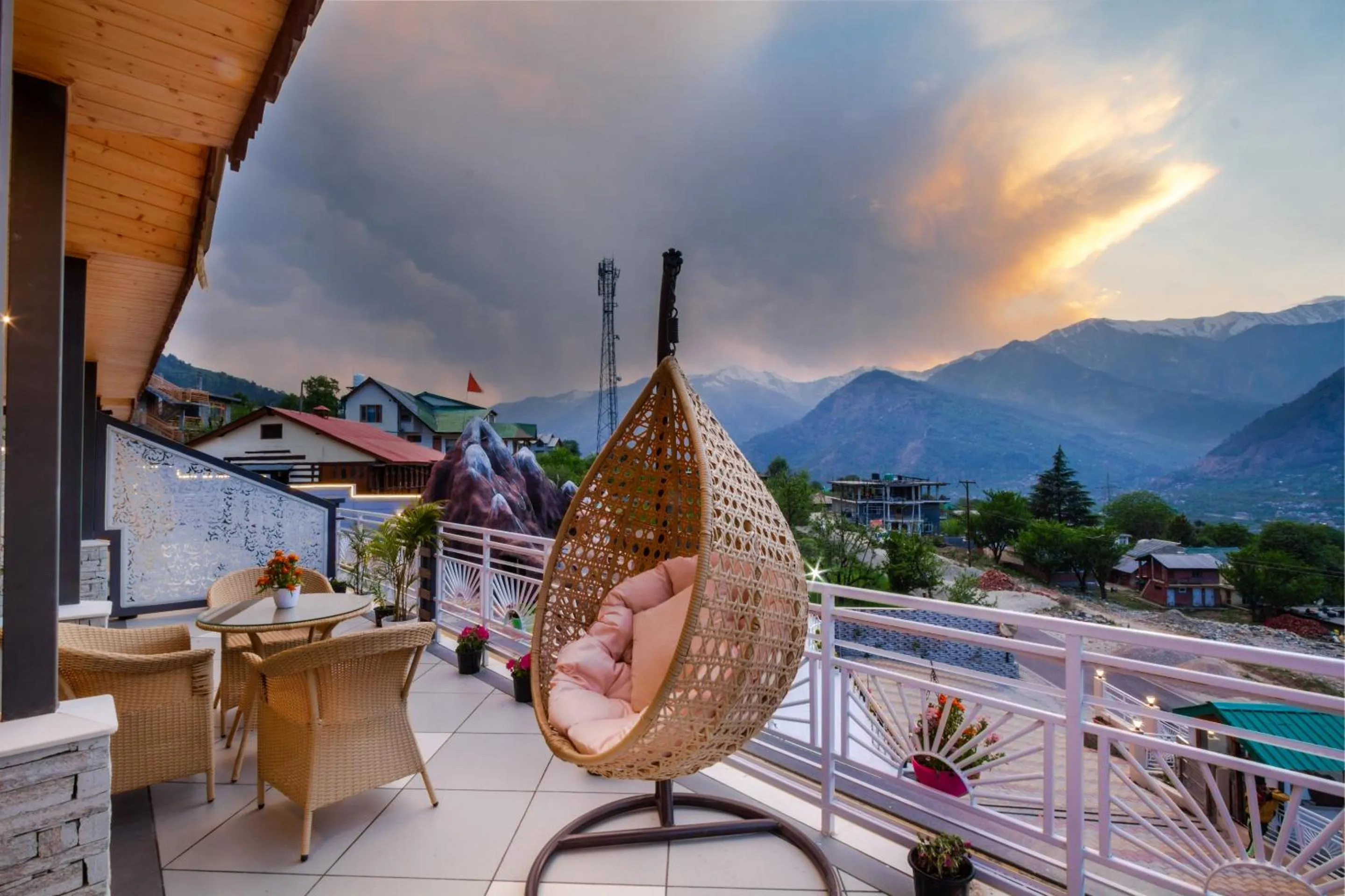 Balcony/Terrace in Anand Vardhan Resorts