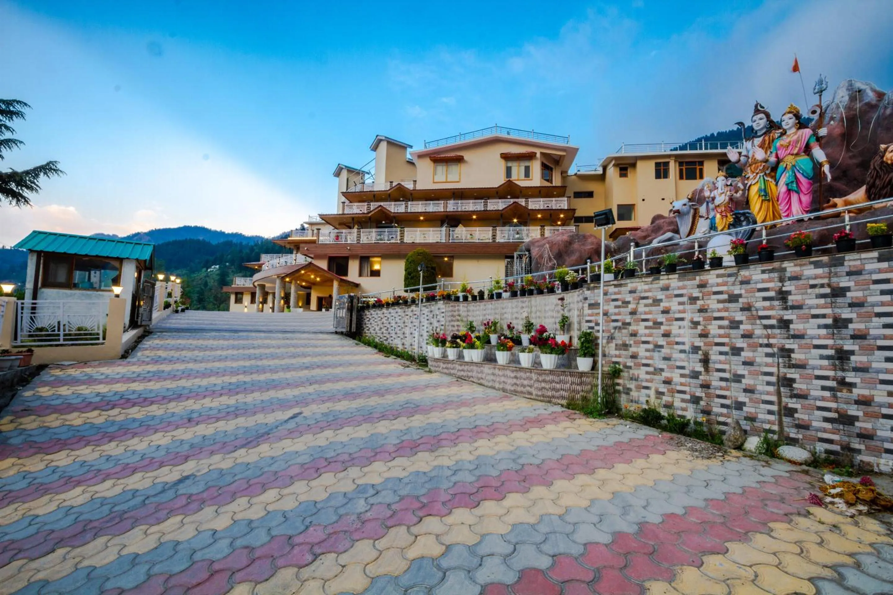 Property building in Anand Vardhan Resorts