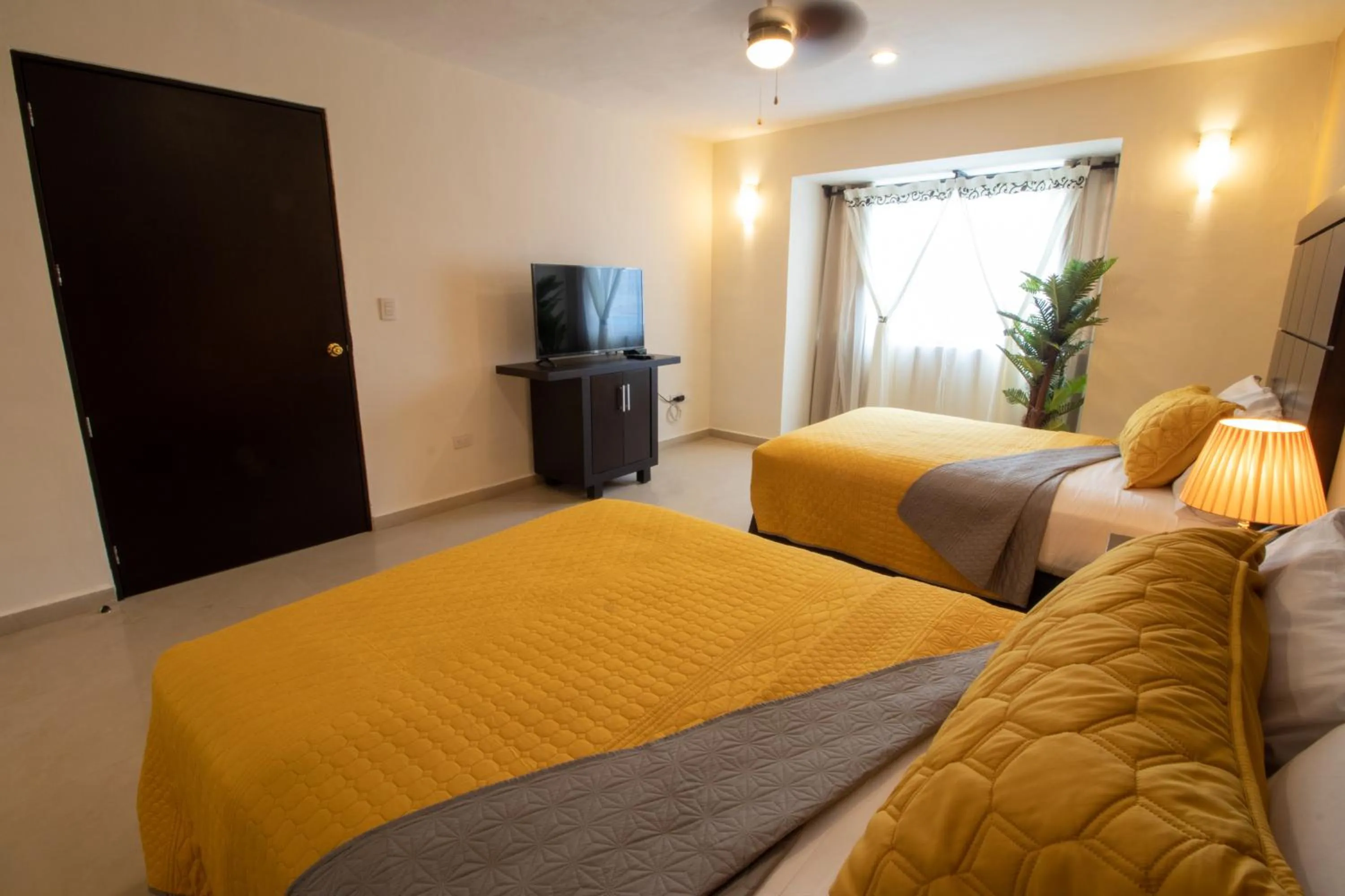 Bed in Hotel Villas Segovia Playa del Carmen