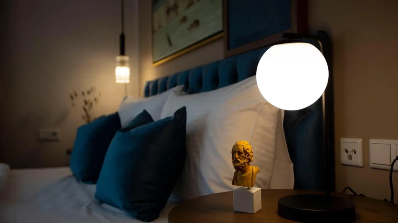 Bed in Delphi Hotel & Restaurant