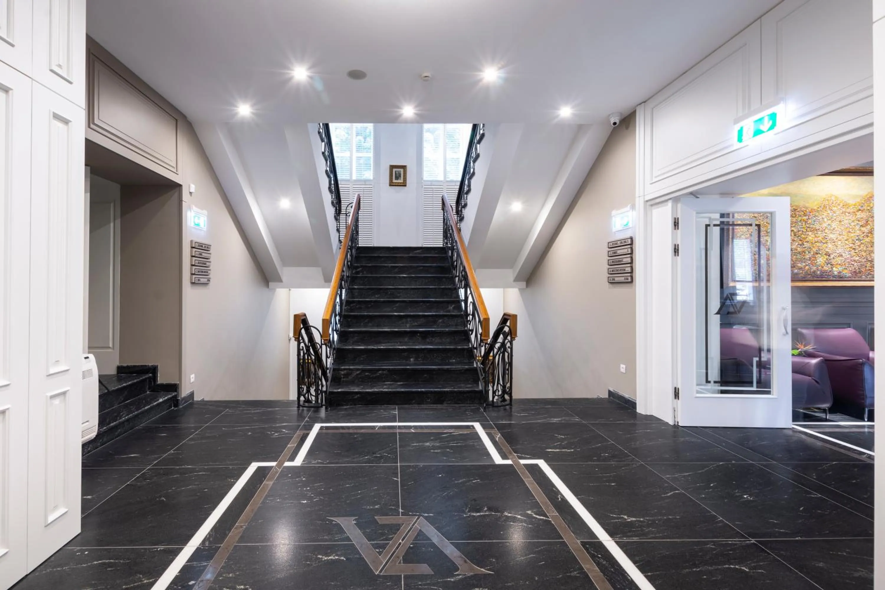 Property building in VIZUALIZA Residence Hotel