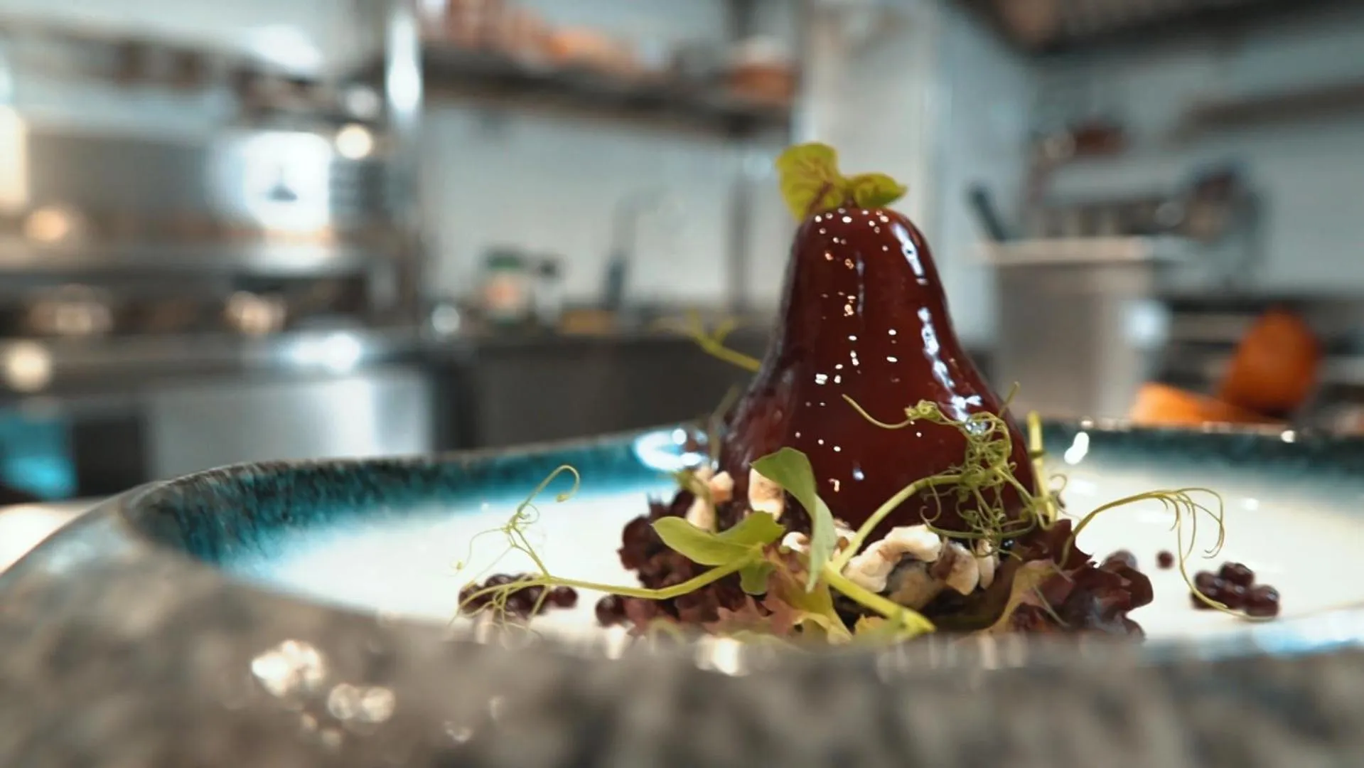 Restaurant/places to eat in VIZUALIZA Residence Hotel