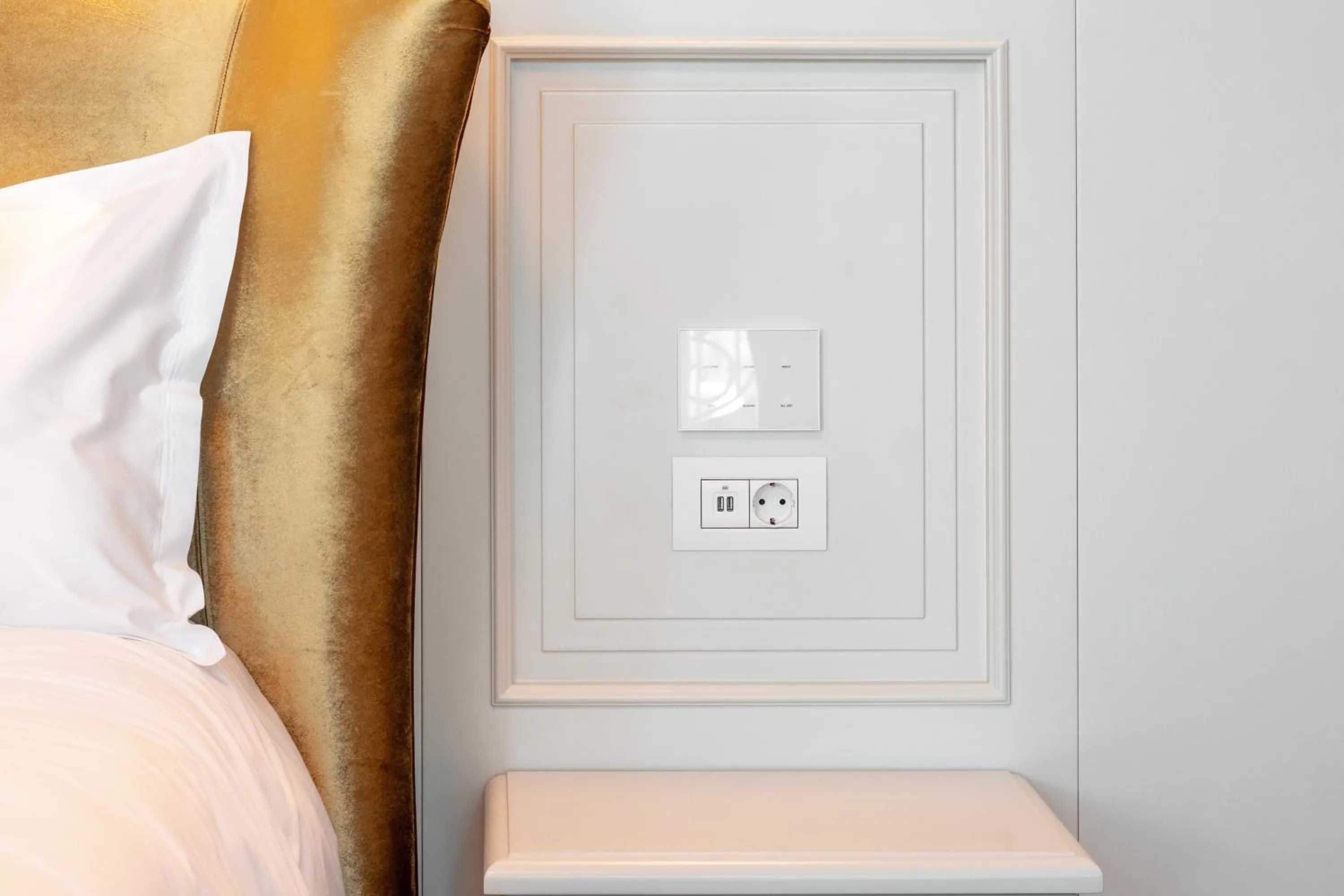 Bed in VIZUALIZA Residence Hotel