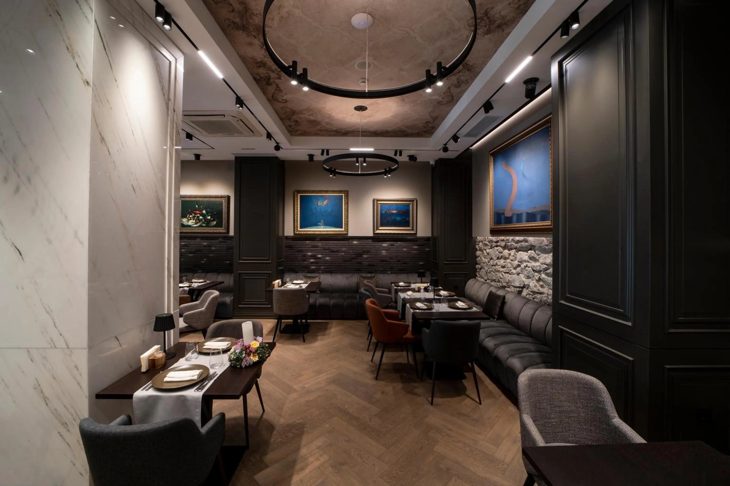 Property building in VIZUALIZA Residence Hotel