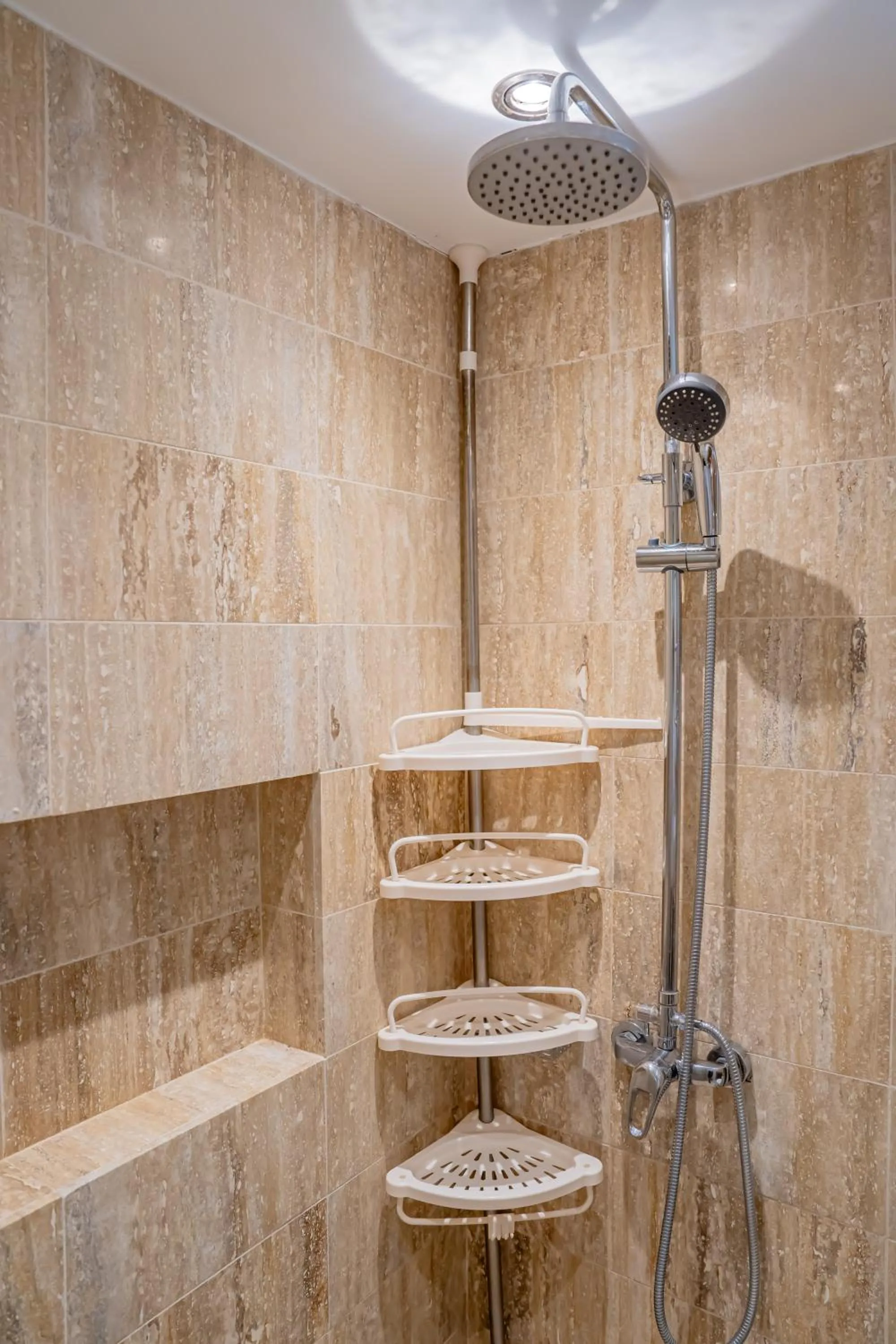 Shower in Xeliter Green One Playa Dorada