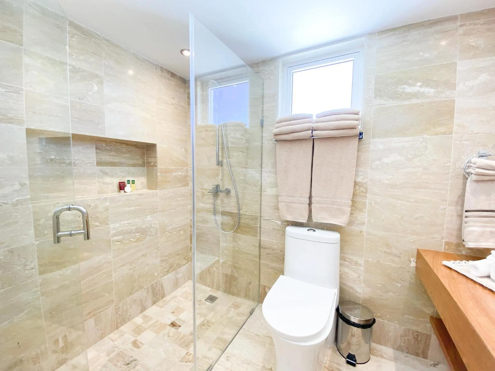 Toilet in Xeliter Green One Playa Dorada