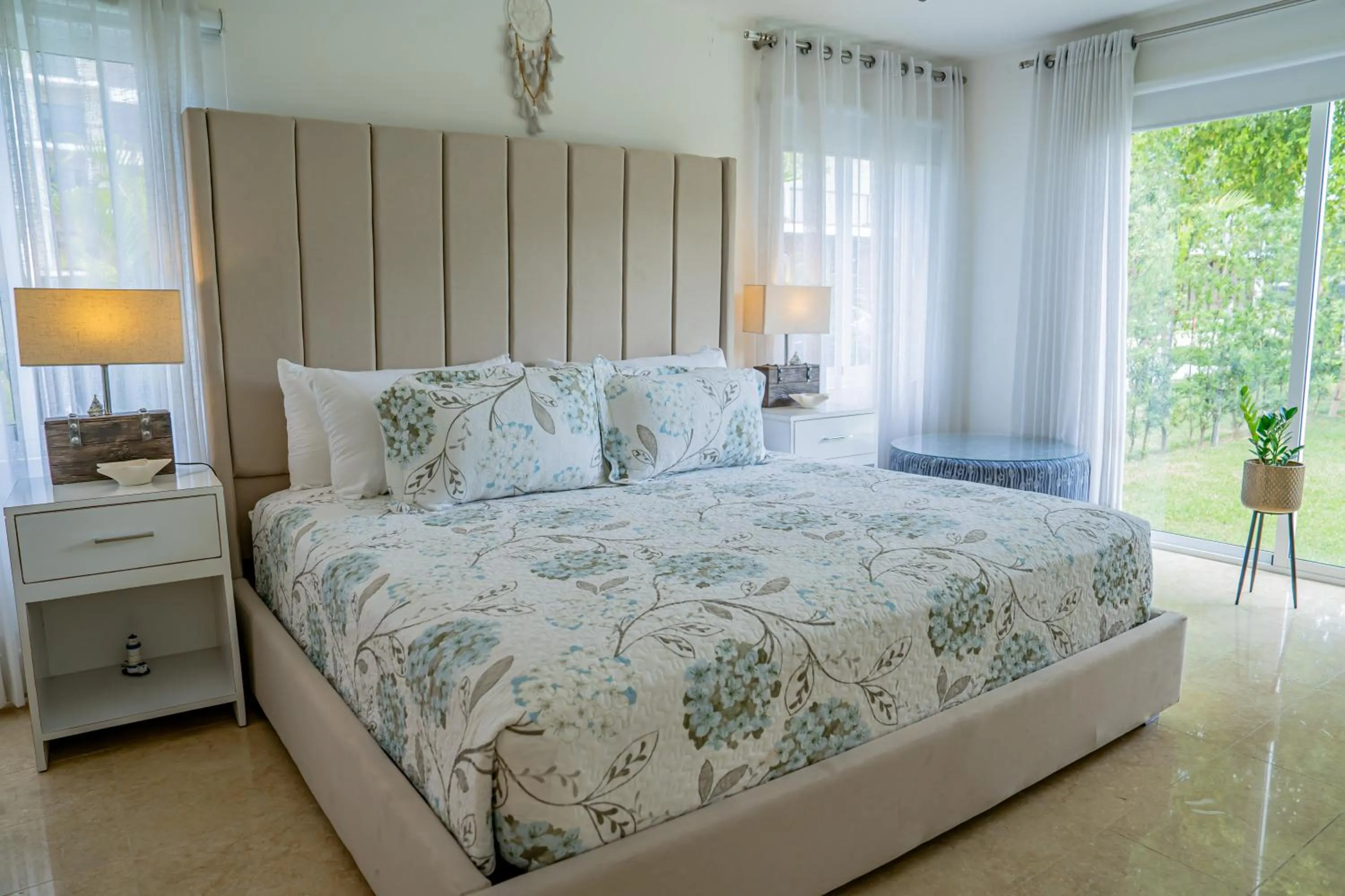 Bed in Xeliter Green One Playa Dorada