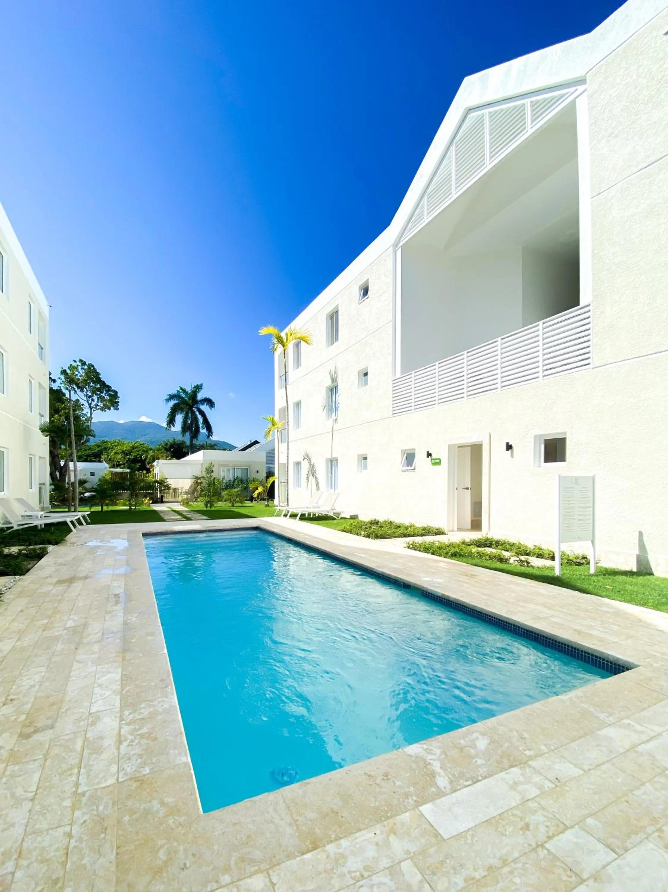 Swimming pool in Xeliter Green One Playa Dorada