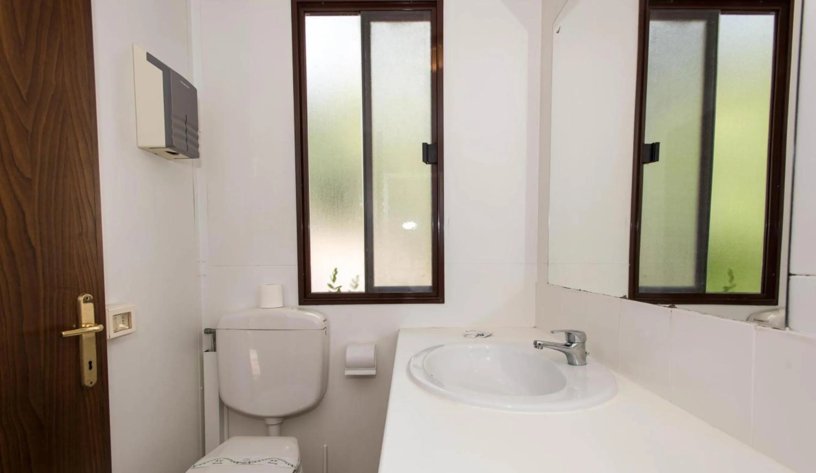 Bathroom in Happy Village & Camping