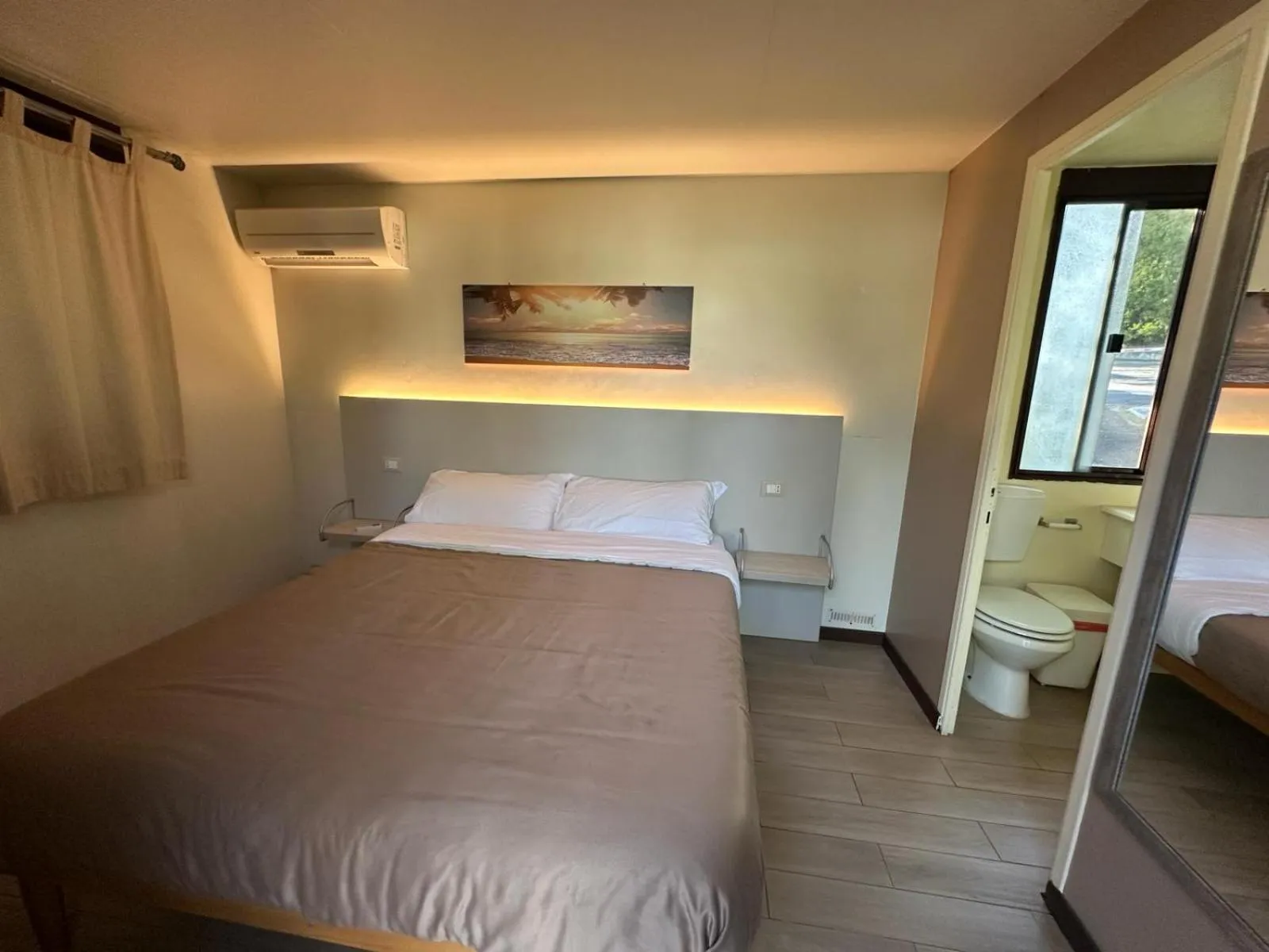 Bedroom, Bed in Happy Village & Camping