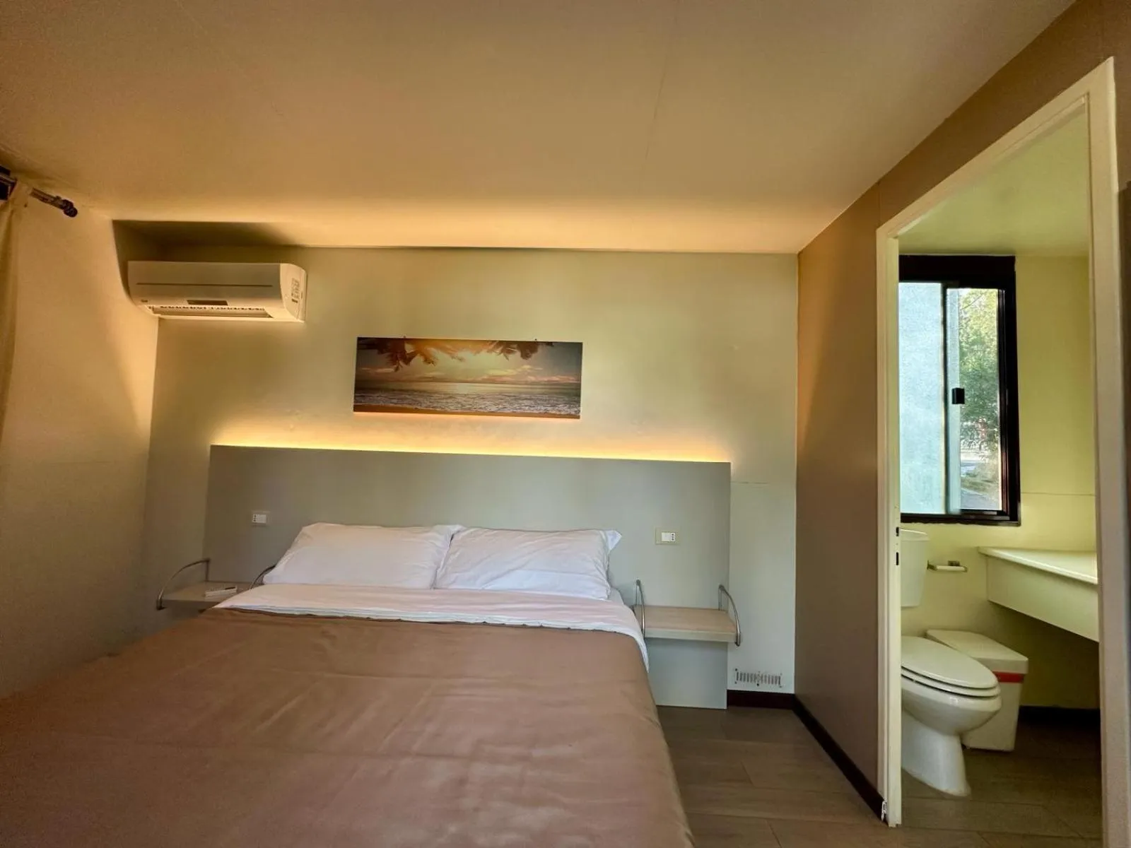 Bed in Happy Village & Camping