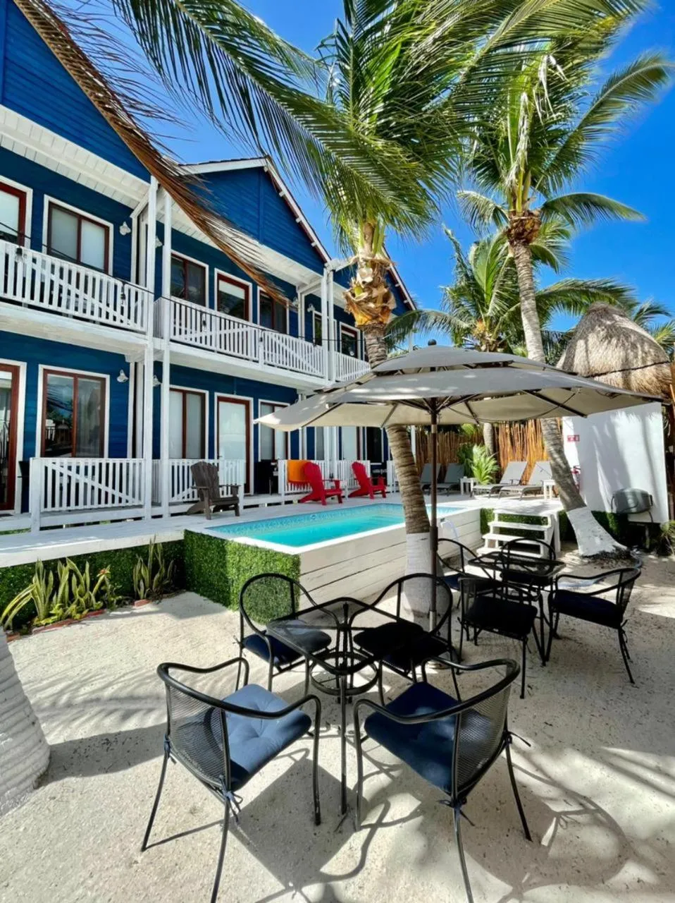 Off site in Marina Sunrise