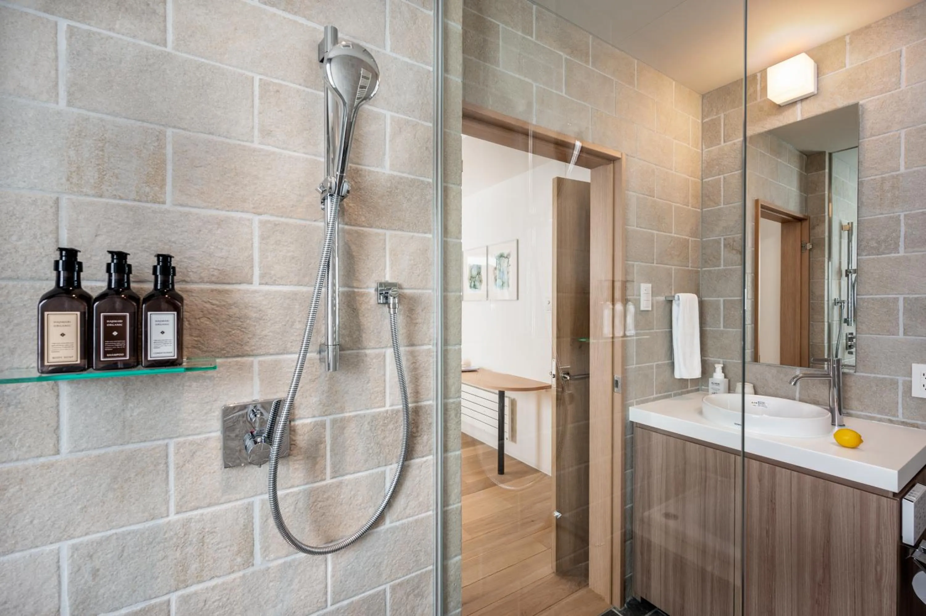 Bathroom in Kaku Place by H2 Life