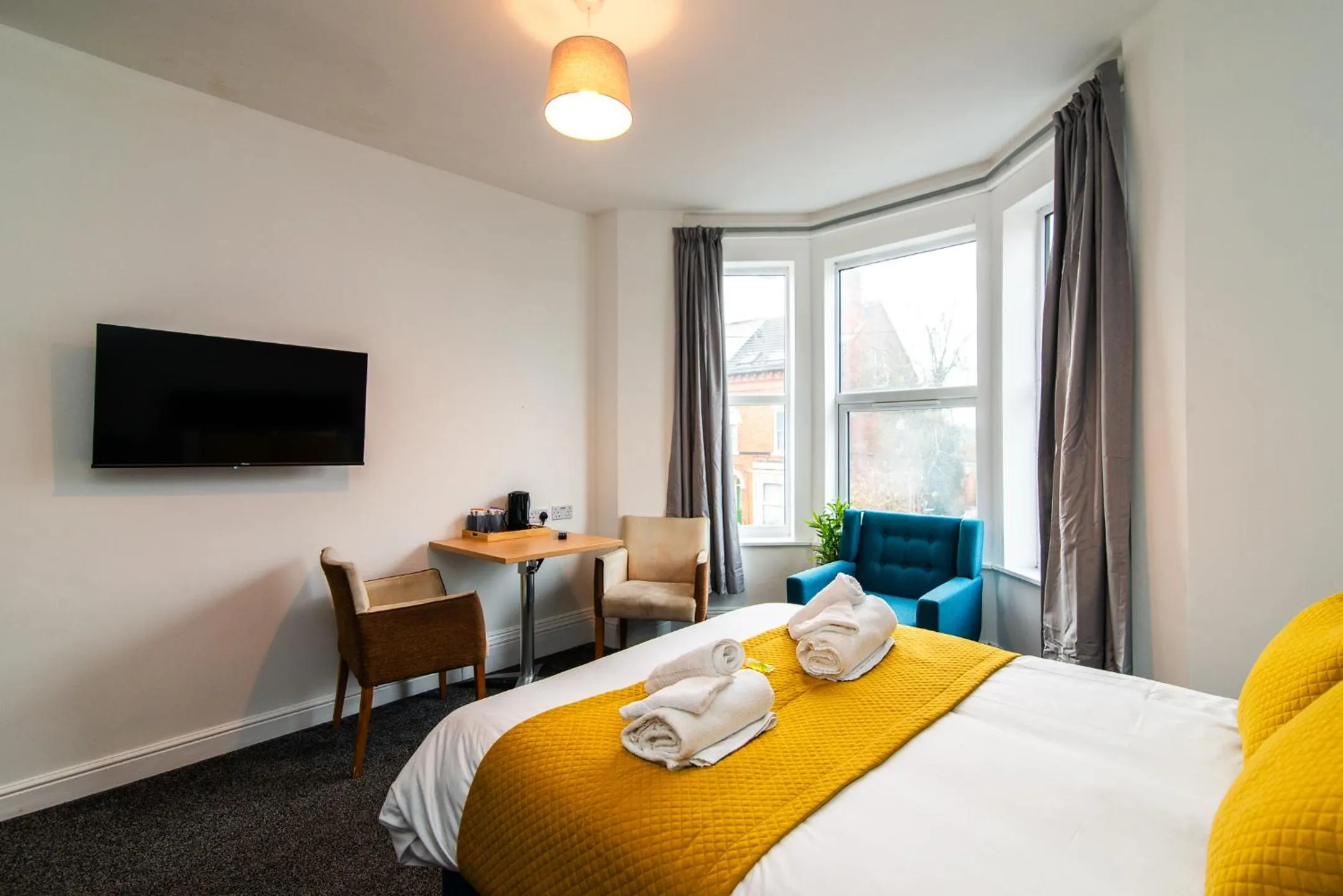 Bed in The Linden Leaf Rooms