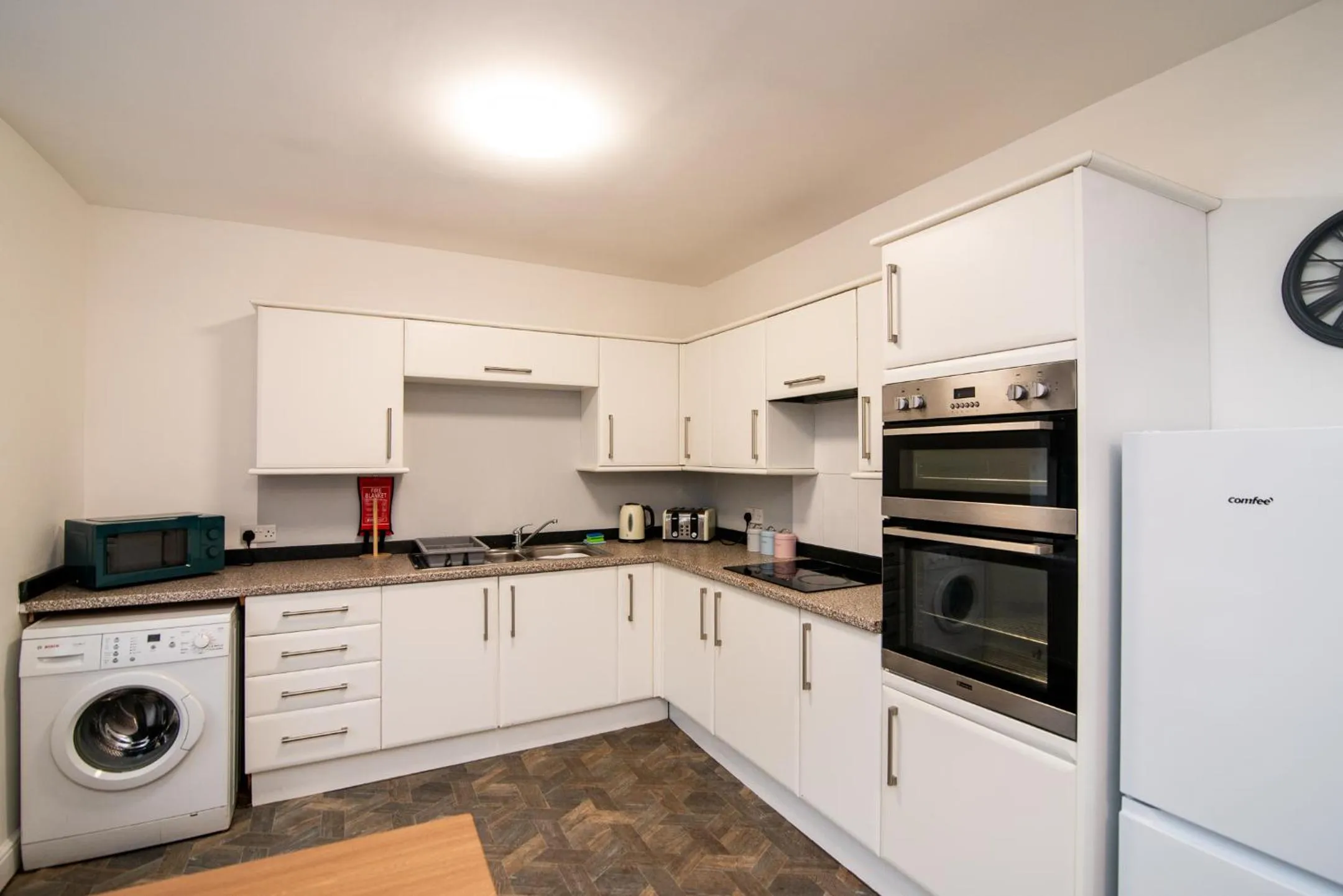 The Linden Leaf Rooms