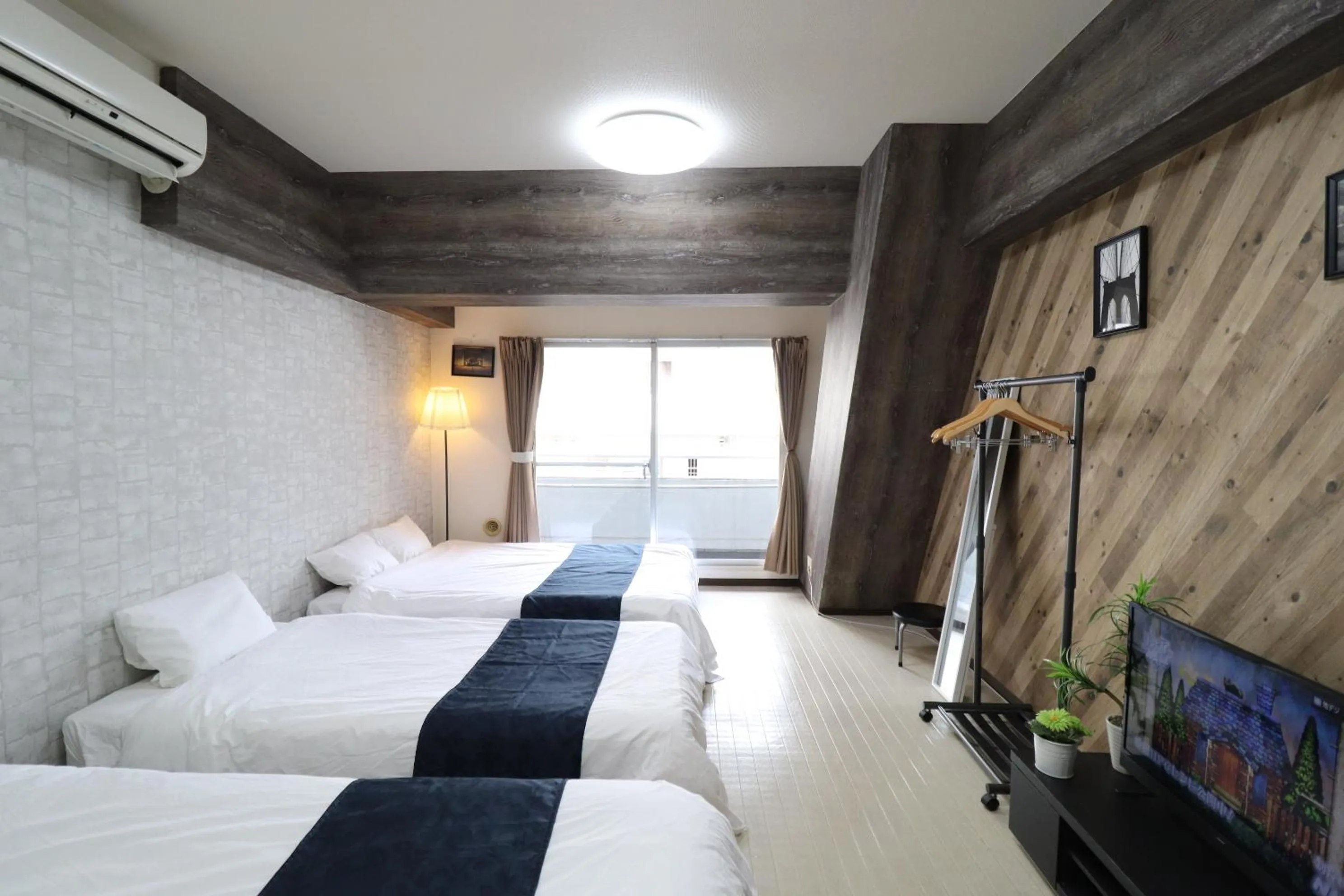 Bedroom, Bed in Arkadia ef