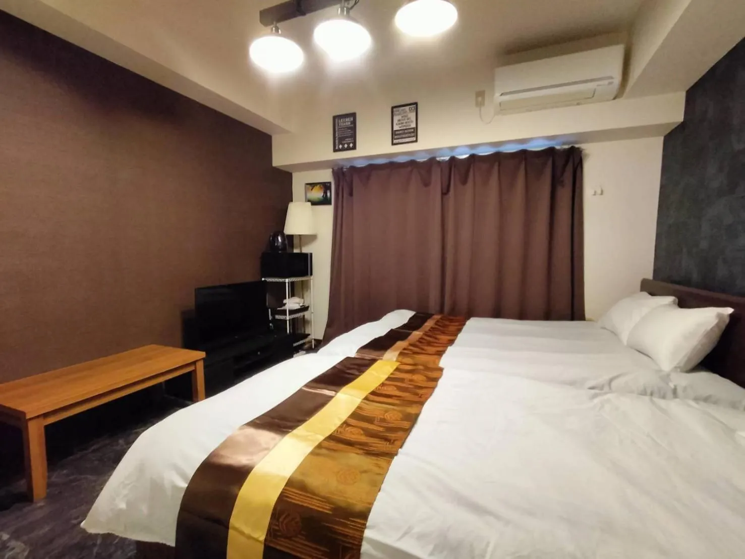 Bedroom, Bed in Arkadia ef