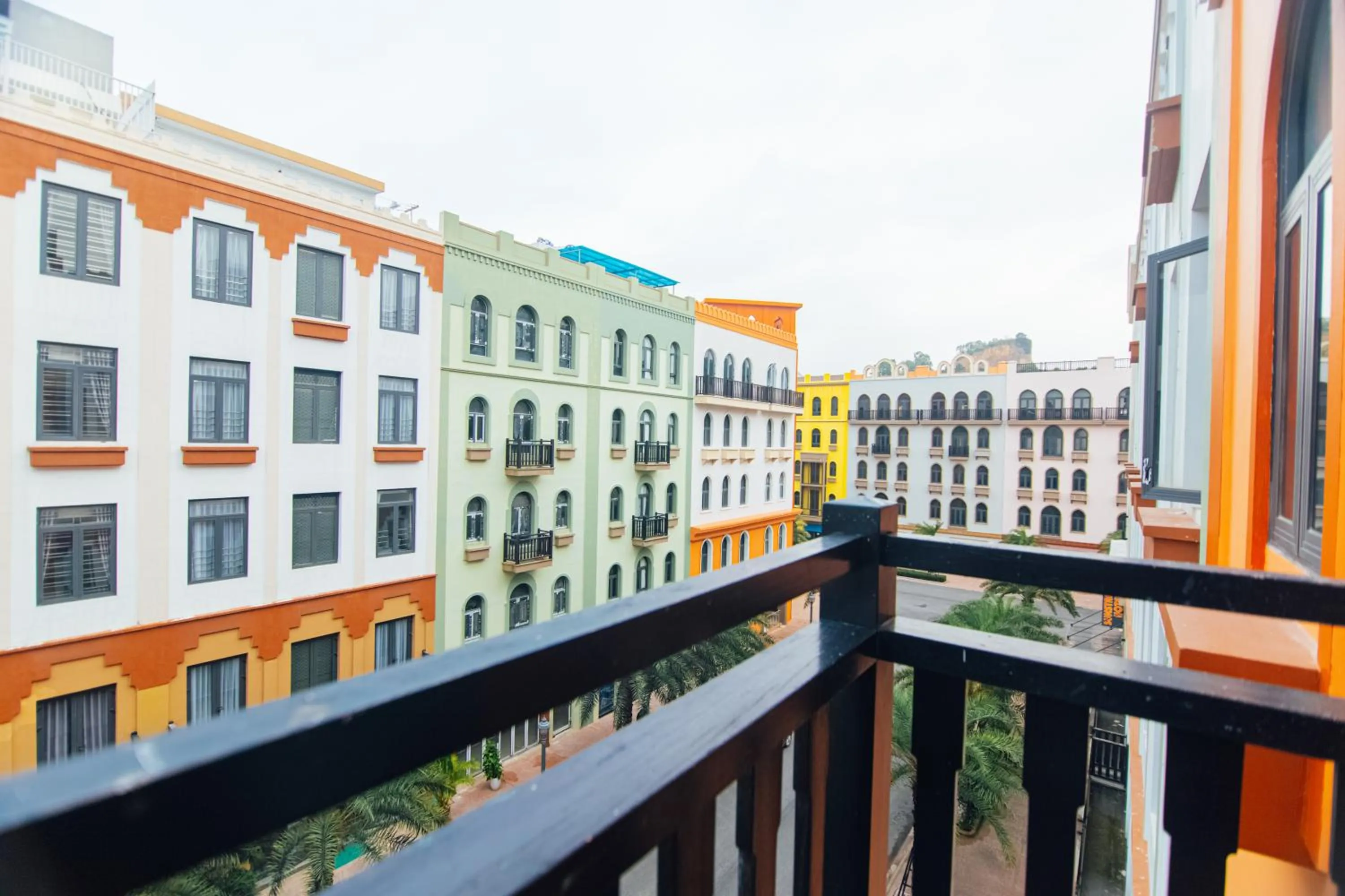 Balcony/Terrace in Maruko Hạ Long Hotel