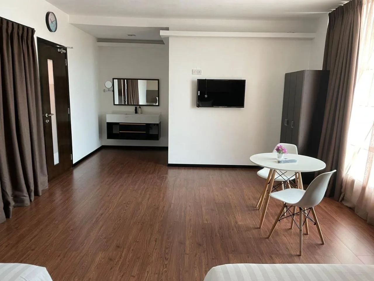 Standard Twin Room in King's Lane Ipoh