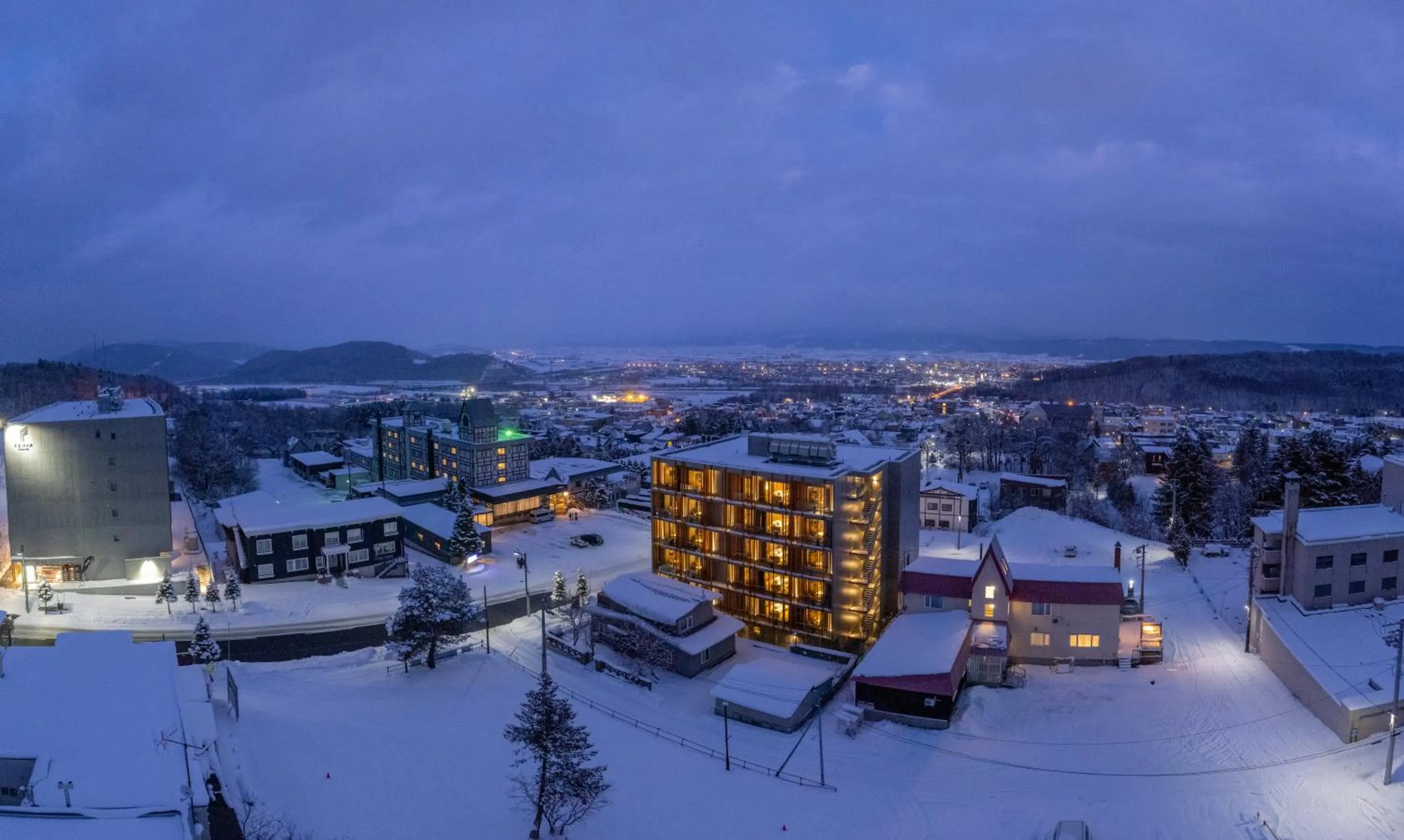 Property building in Fenix West