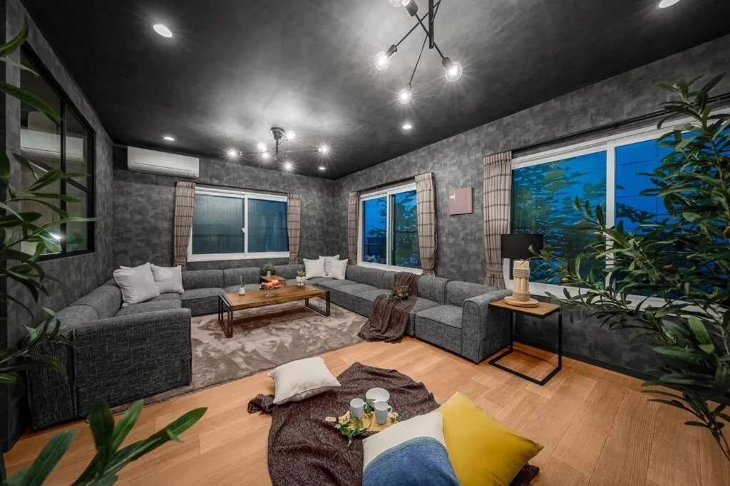 Living room in The SECRET