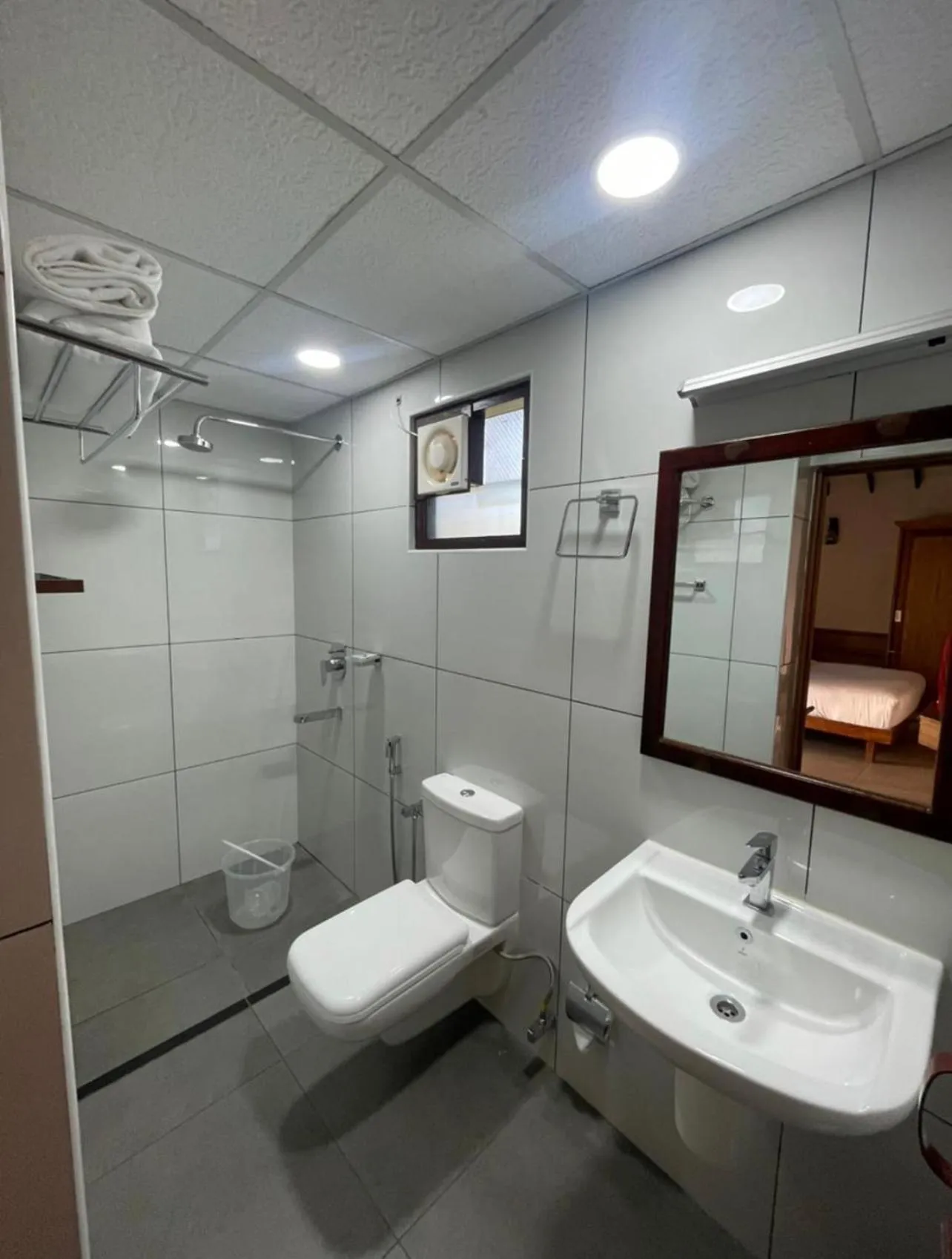 Shower in Swagath Holiday Resort