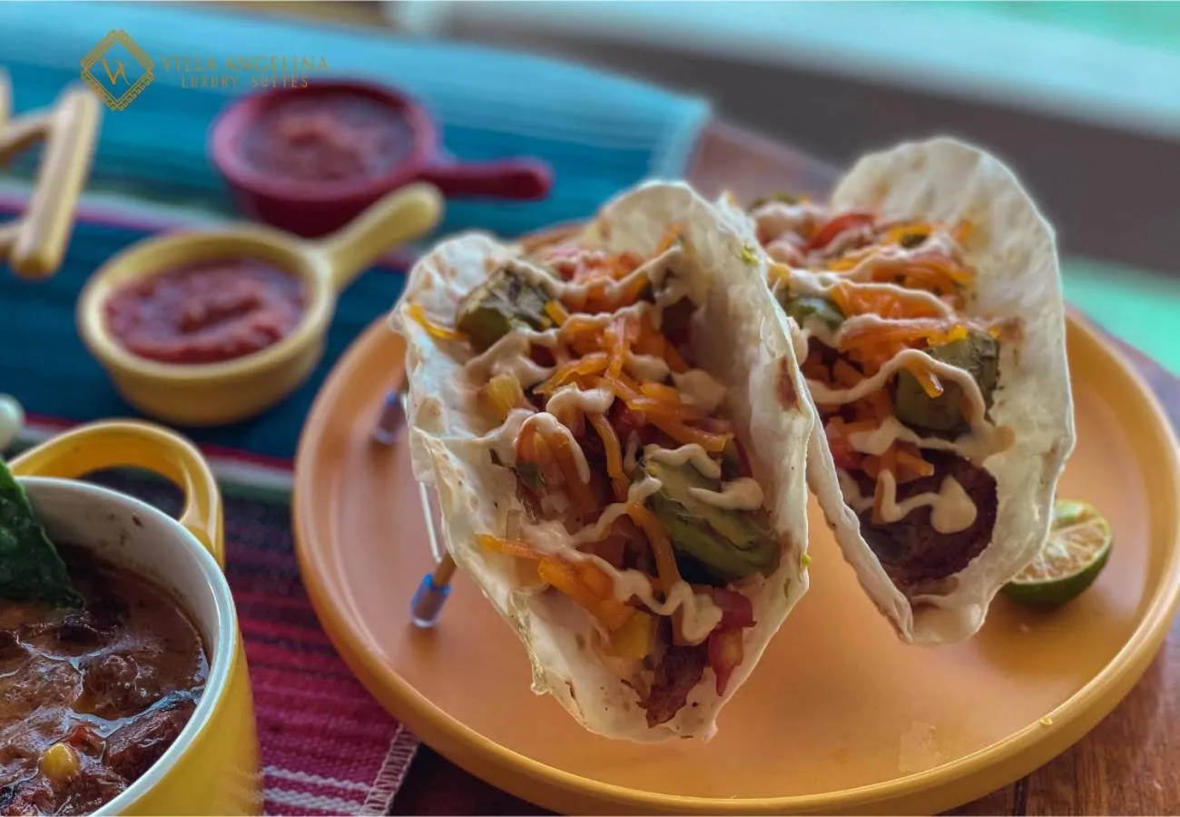 Restaurant/places to eat in Villa Angelina Luxury Suites