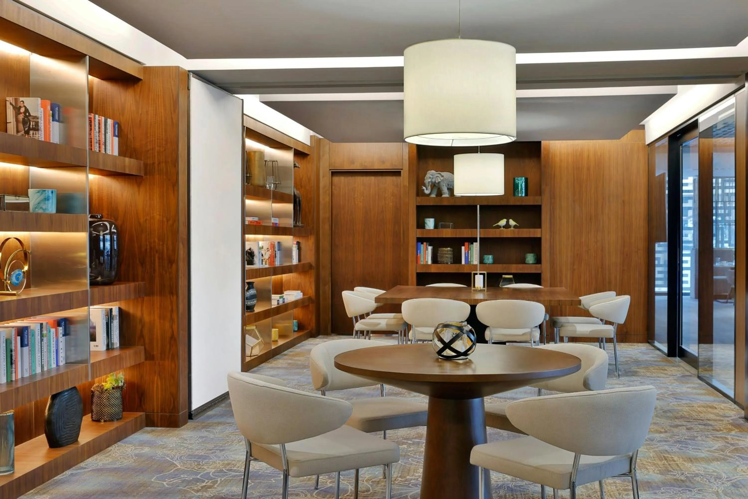 Lounge or bar in Jeddah Marriott Hotel Madinah Road