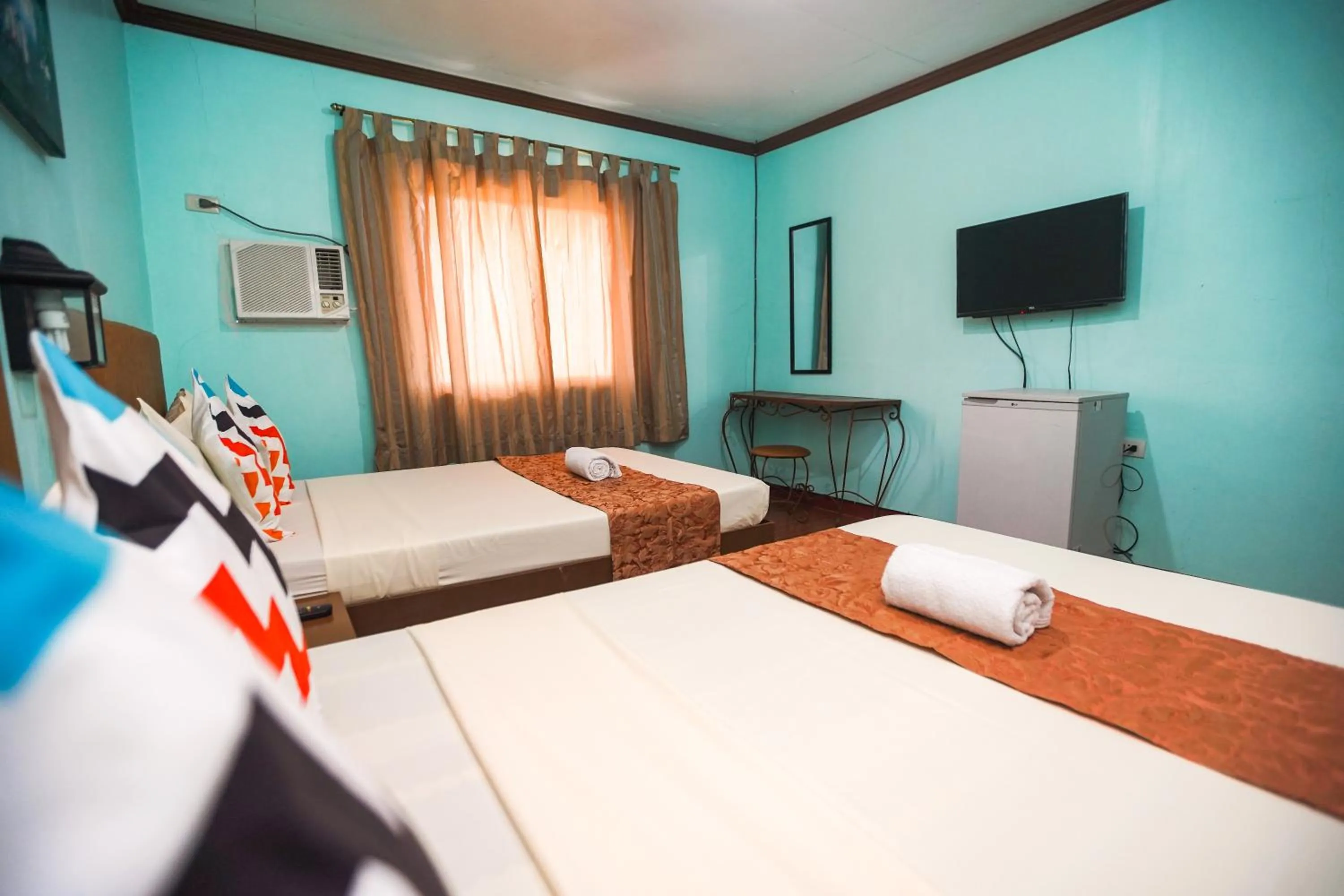 Bed in Isla Vista Beach Resort