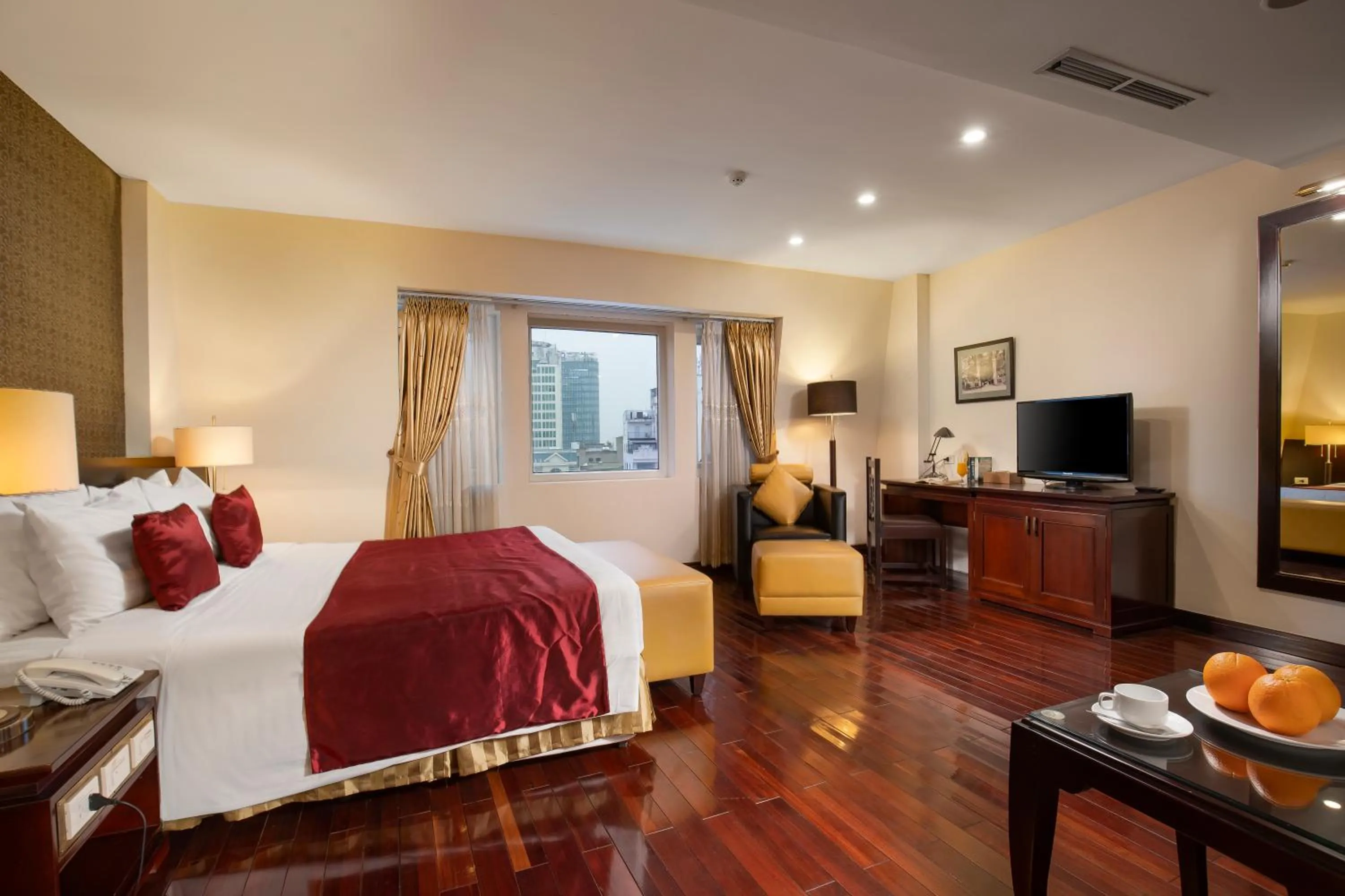 Photo of the whole room, Bed in TK123 Hanoi Hotel