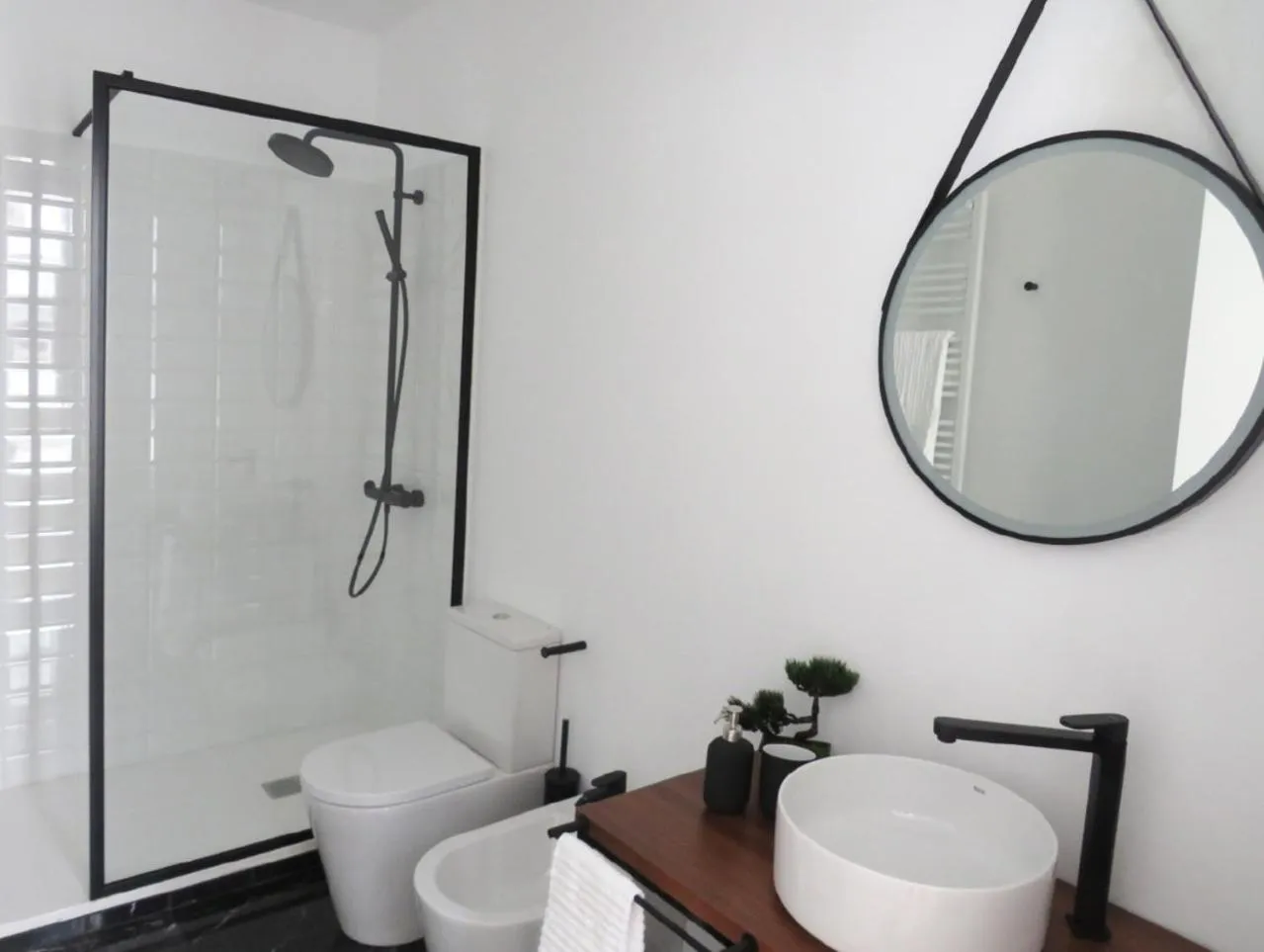 APARTAMENTOS ARMANYA 3