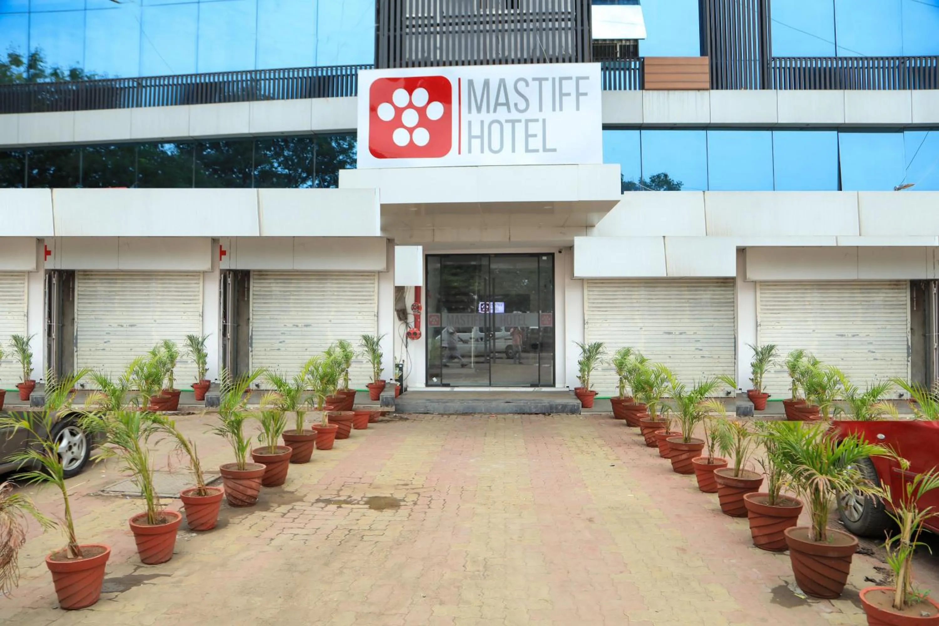Property building in Mastiff Hotel Ankleshwar
