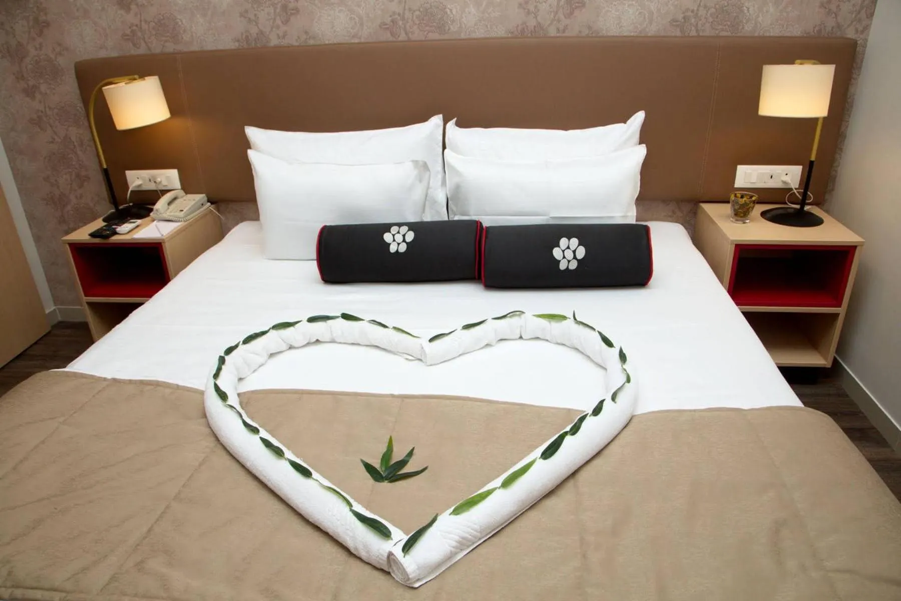 Mastiff Hotel Ankleshwar