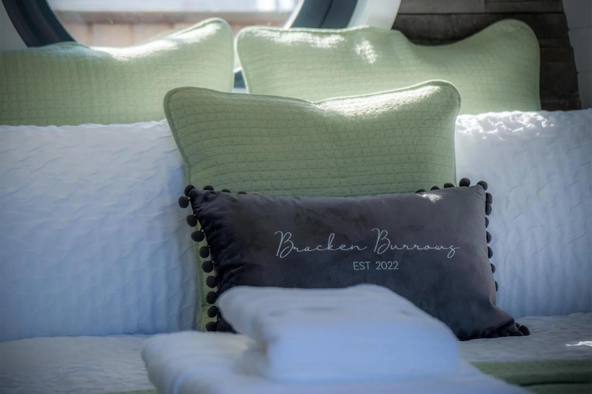 Floor plan, Bed in Bracken Burrows - 1 Bedroom Pod - New Hedges