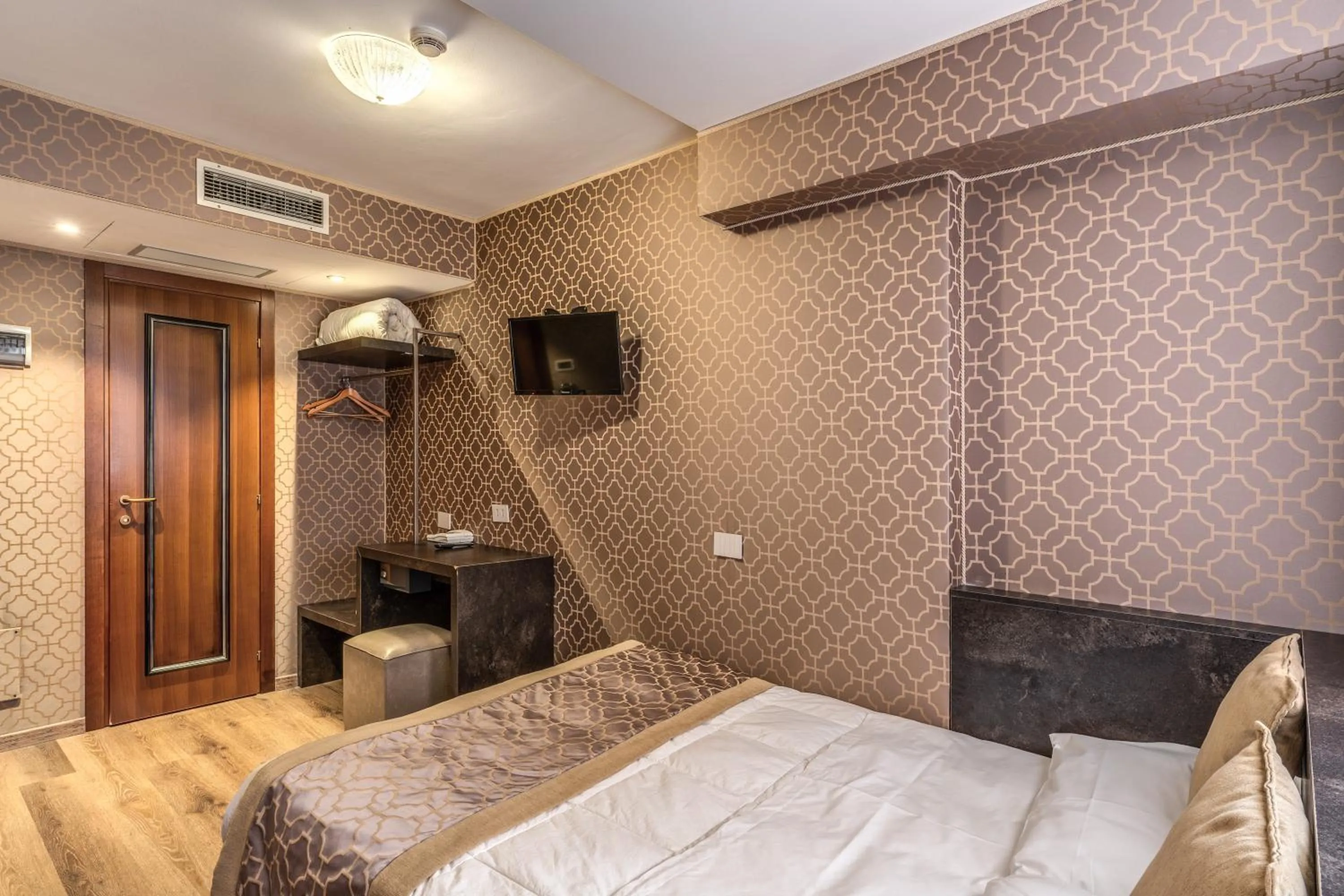 Bed in Hotel Belle Arti