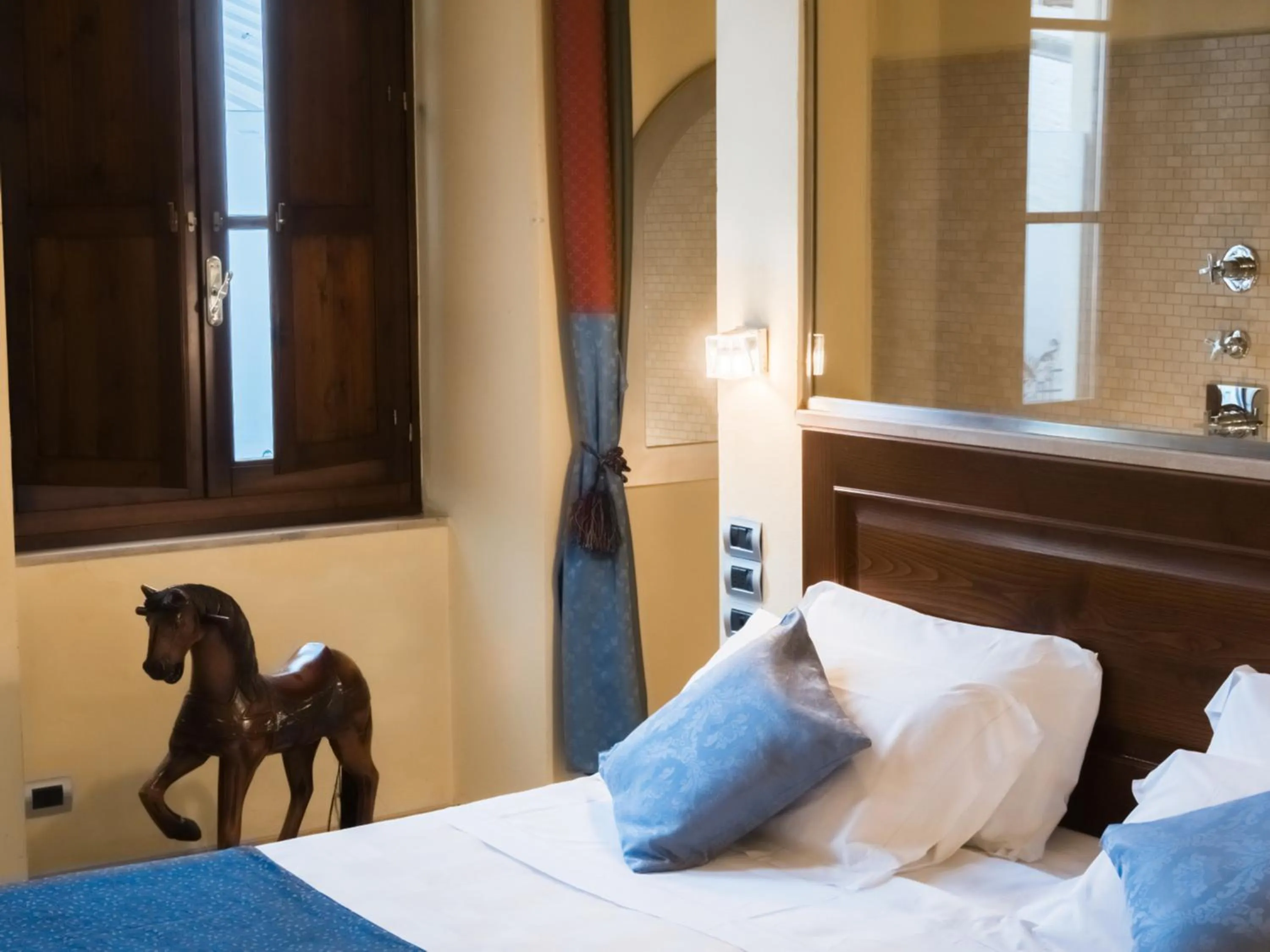 Bed in Vogue Hotel Arezzo