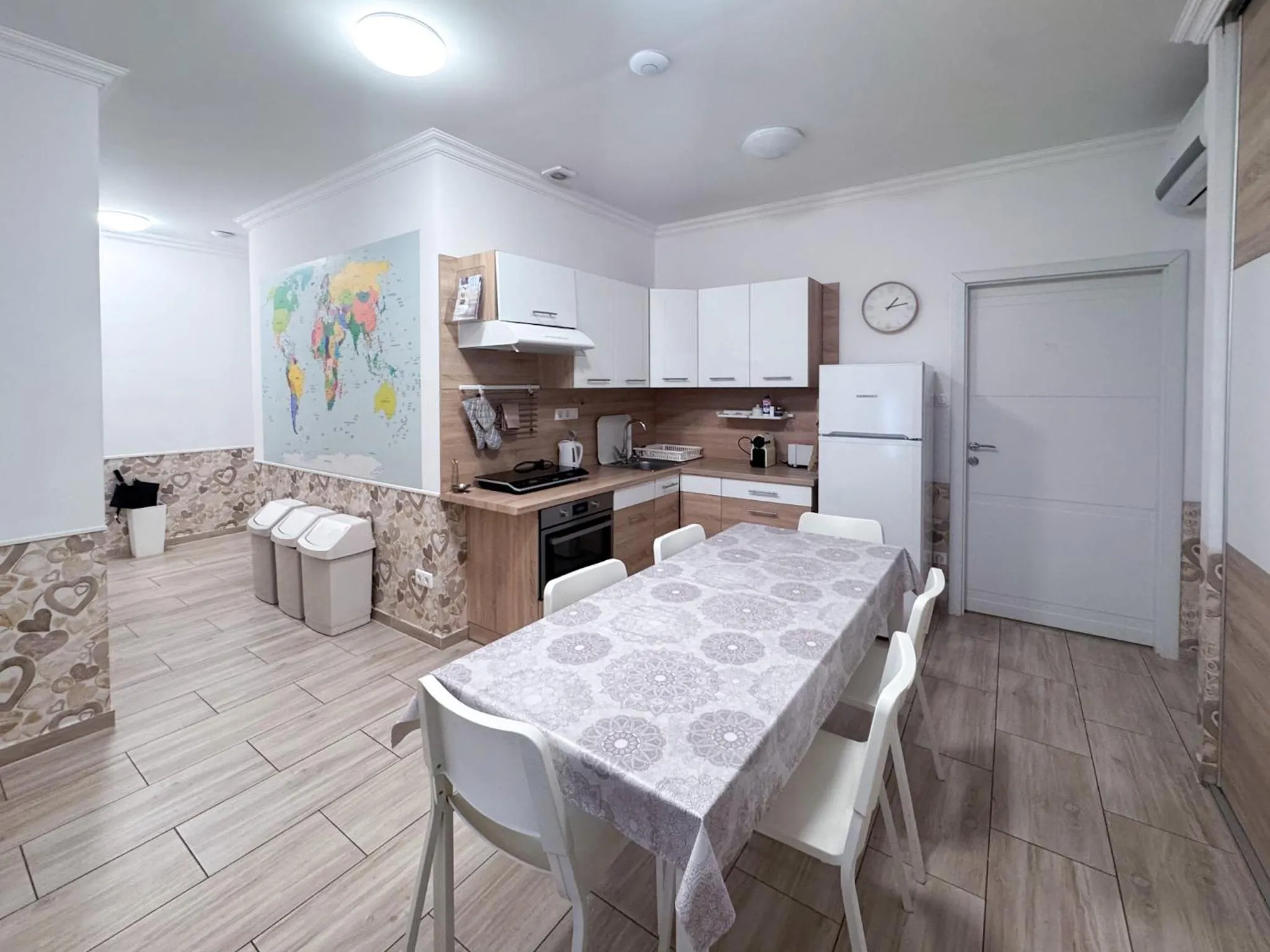 Camille Apartmanhouse