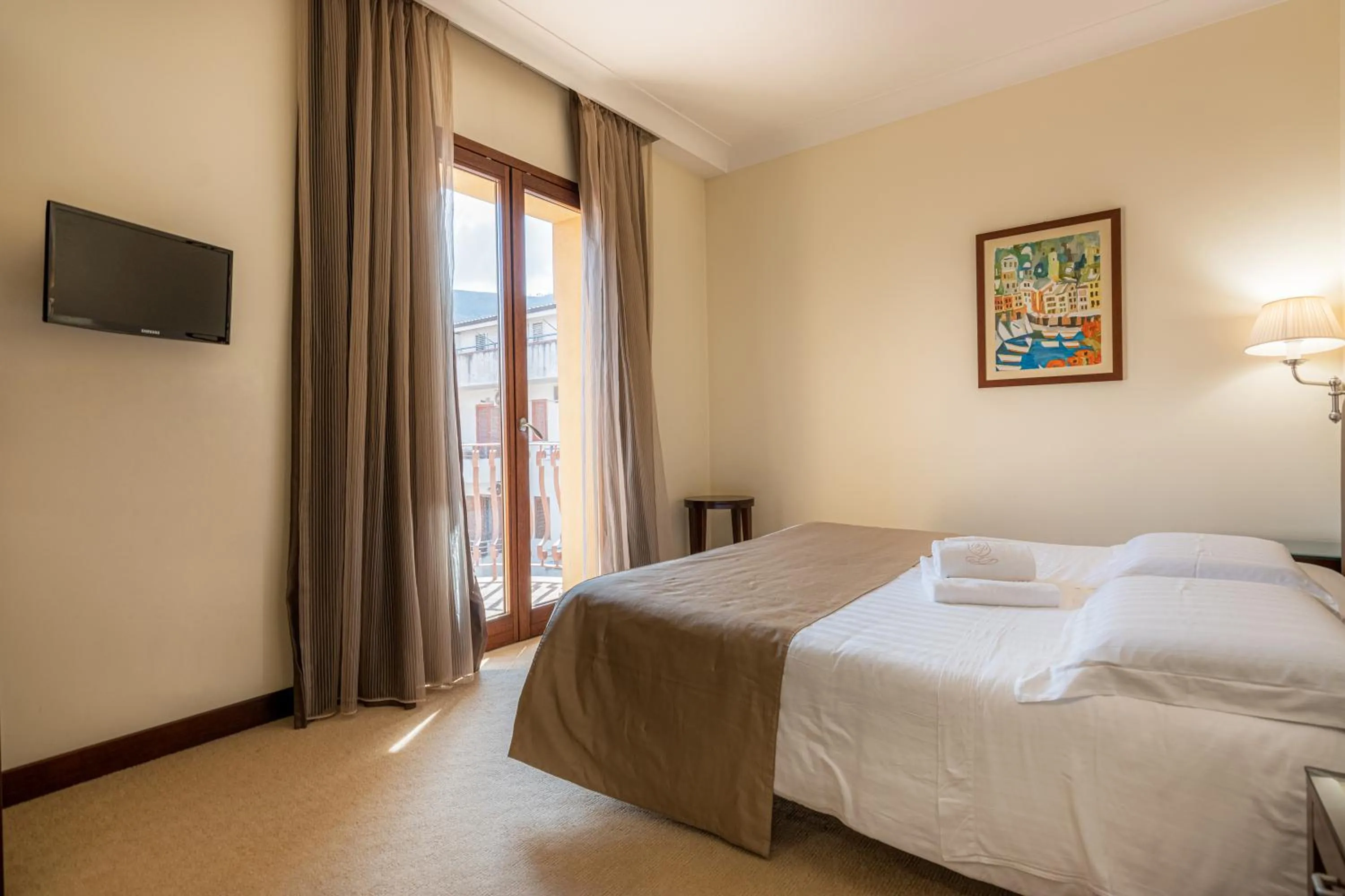 Bedroom, Bed in Hotel Cala Del Porto