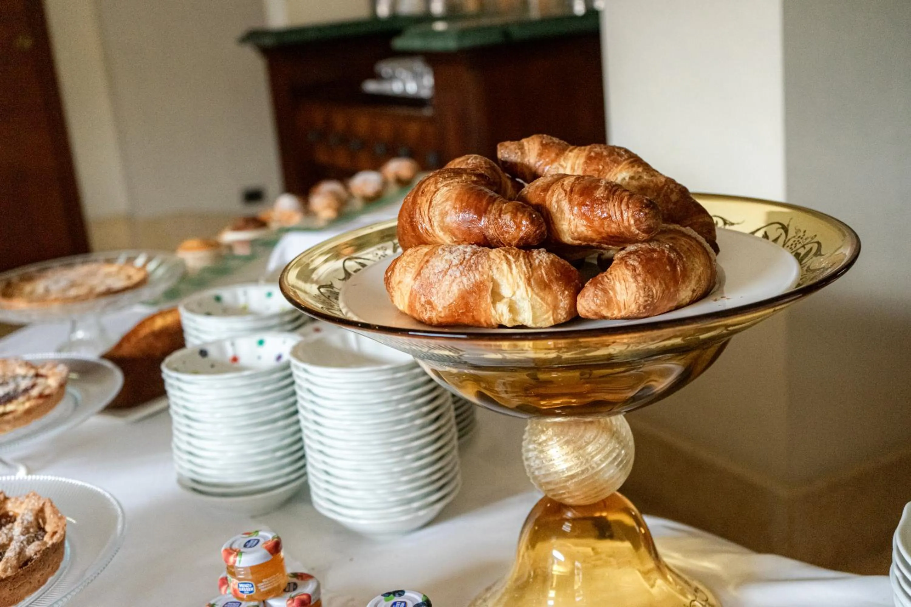 Buffet breakfast in Hotel Cala Del Porto