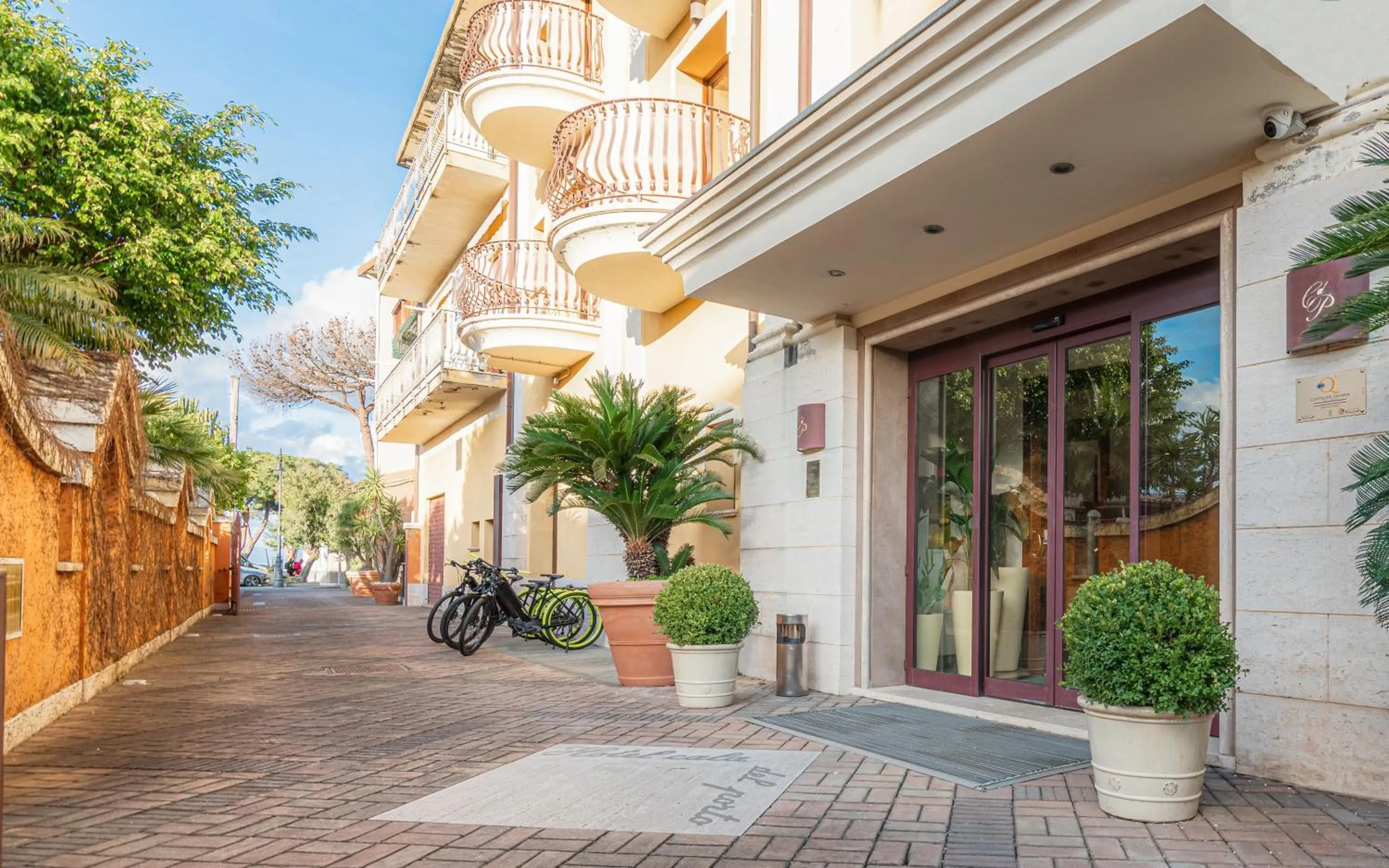 Property building in Hotel Cala Del Porto