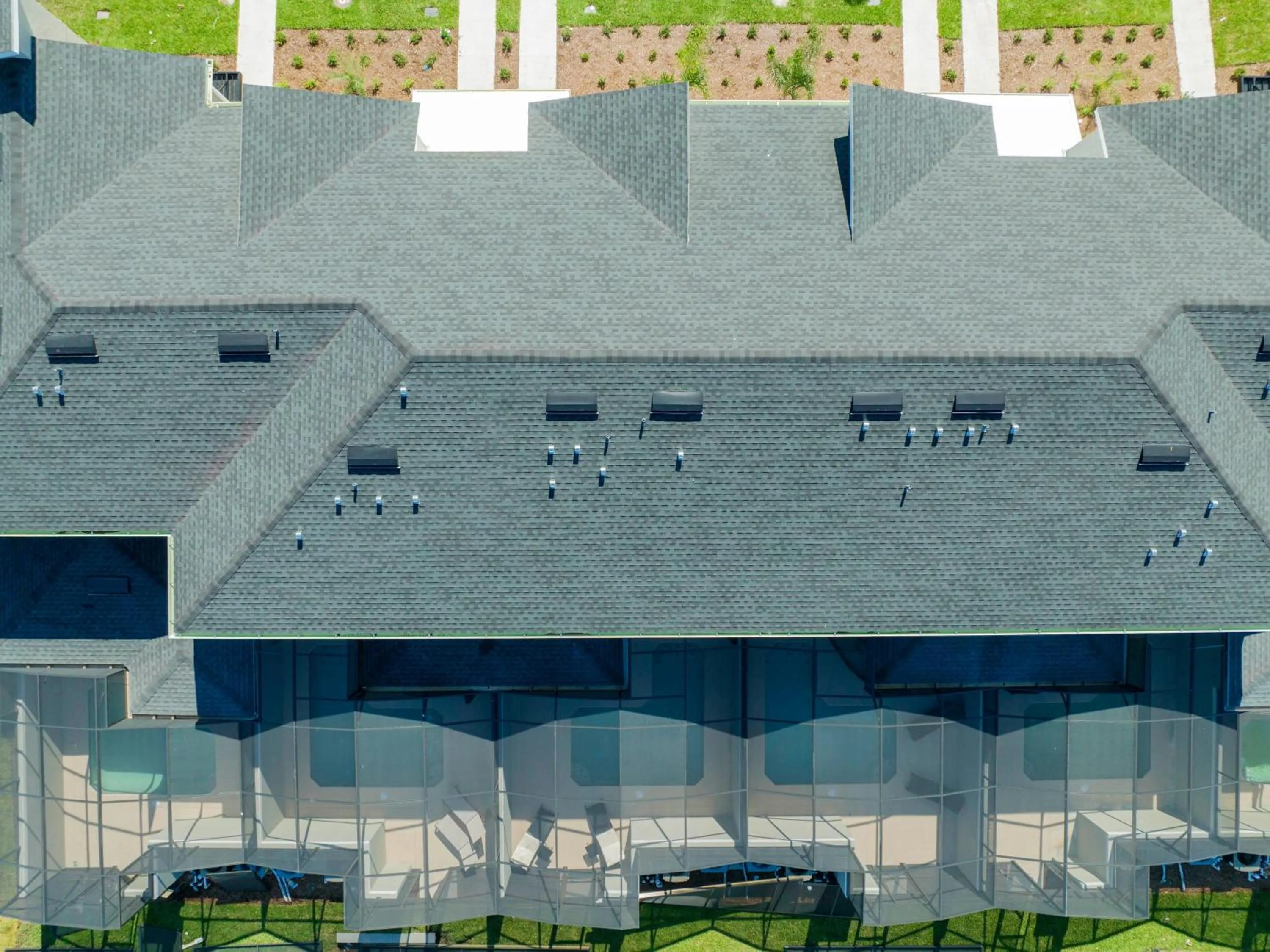 Gorgeous 4 Bd Close to Disney w/ Pool @ Storey Lake Resort 4245