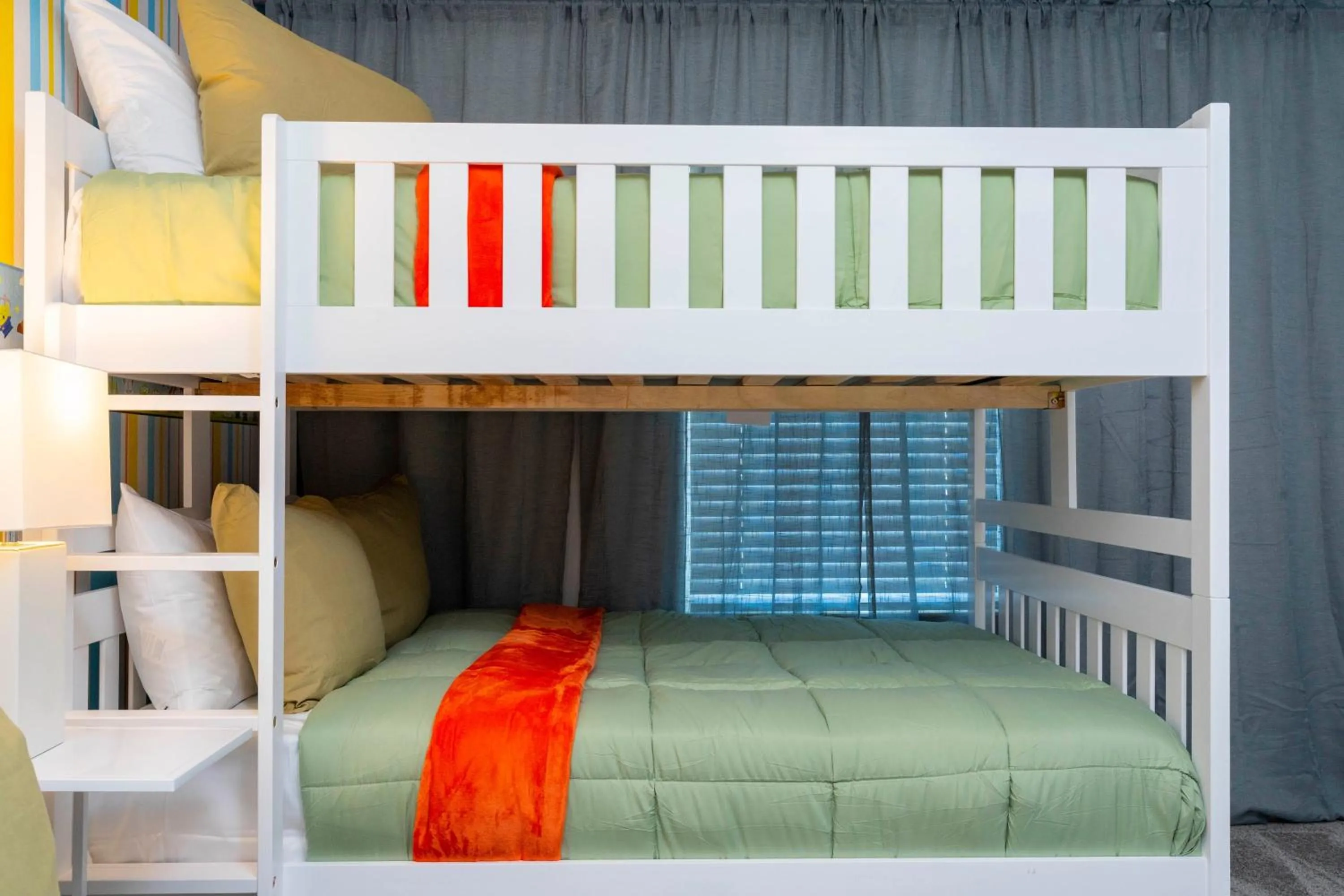 Bed in Gorgeous 4 Bd Close to Disney w/ Pool @ Storey Lake Resort 4245