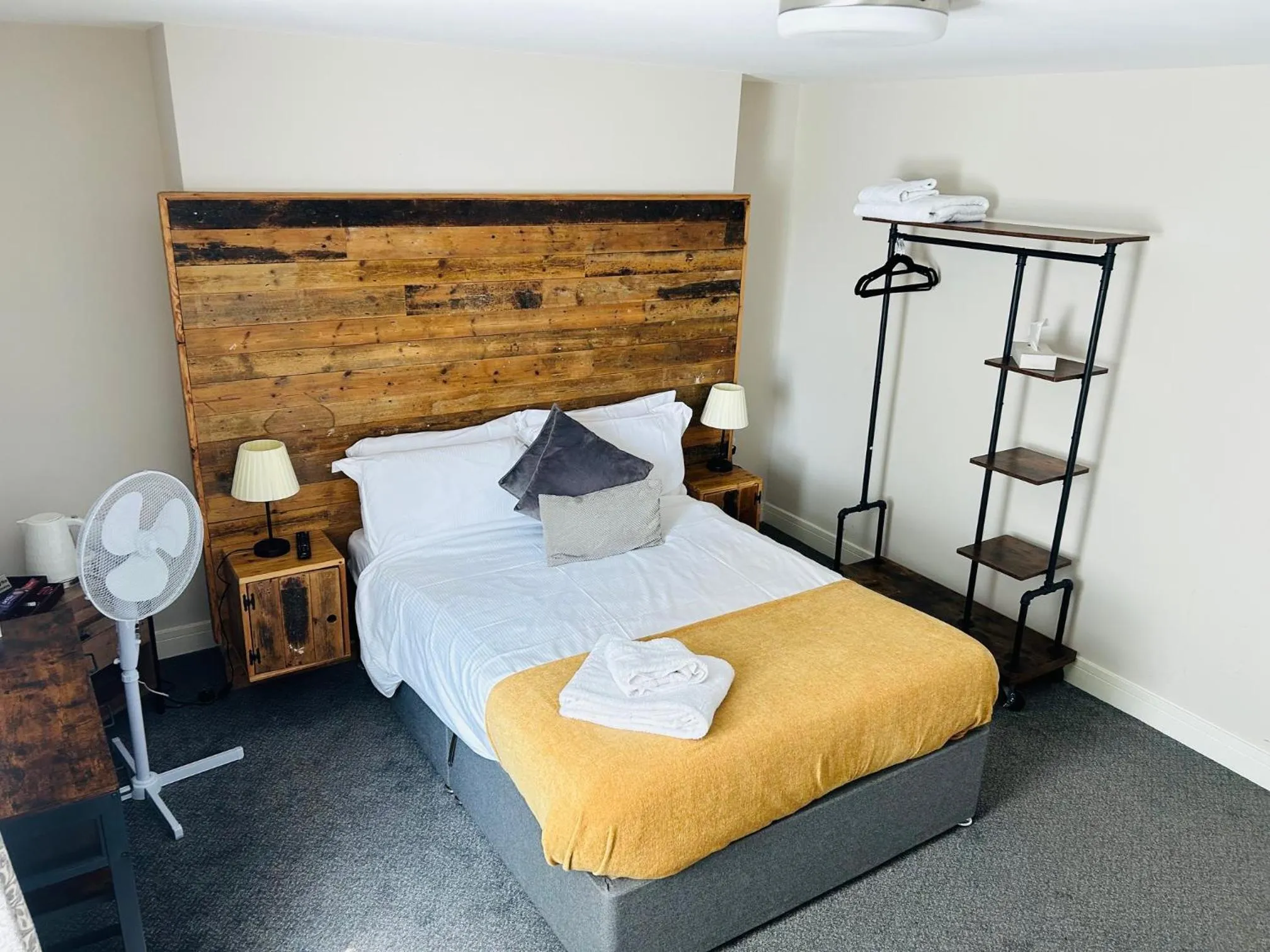 Bed in The Brookmill