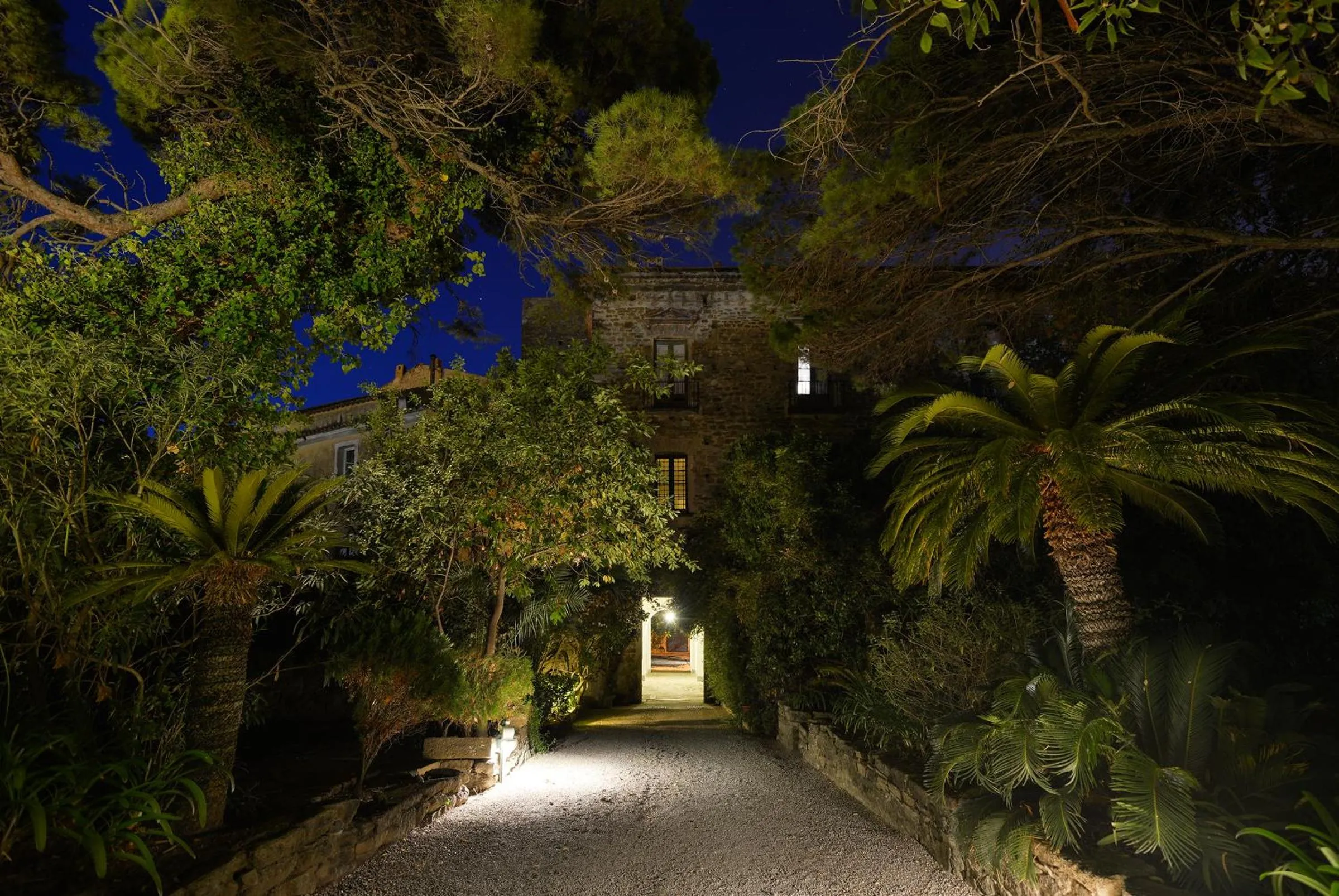 Garden in Palazzo Belmonte