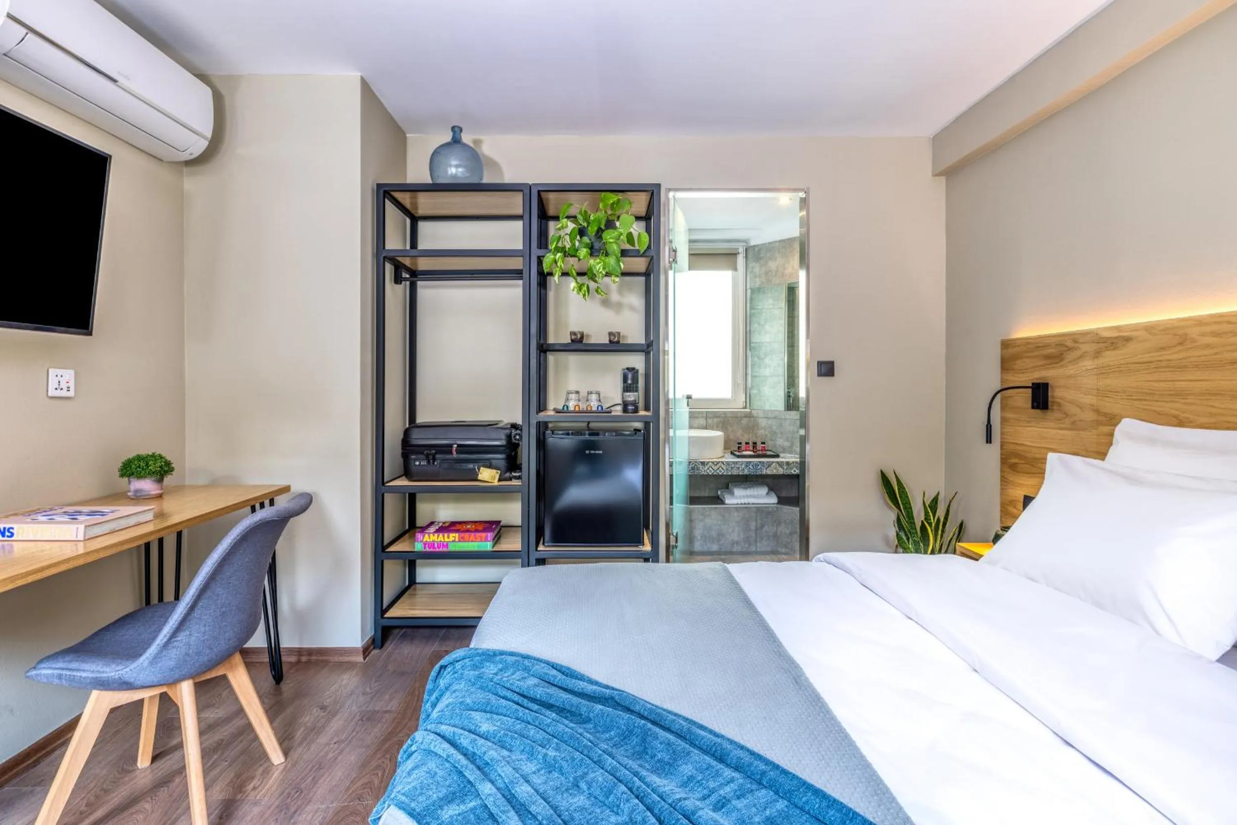 TV and multimedia, Bed in Arcade Hotel Athens