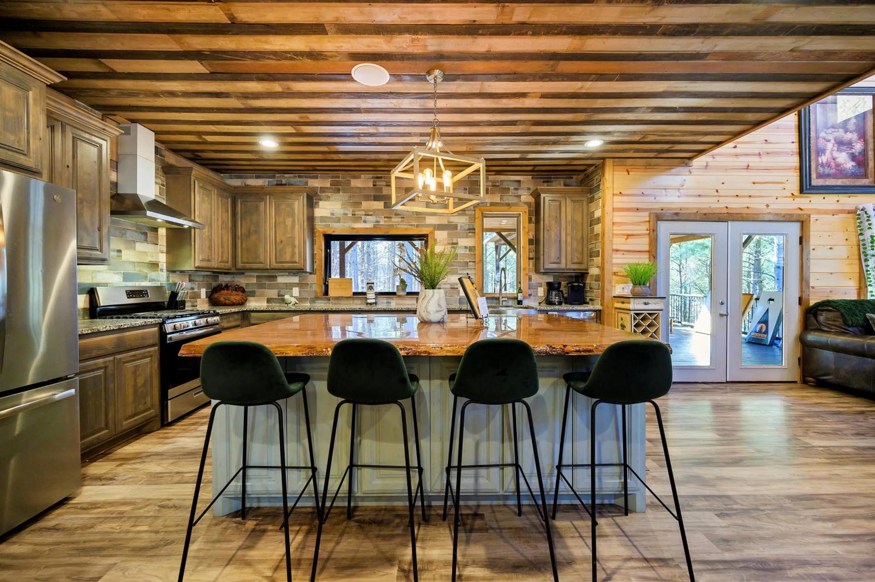kitchen in The Nomi Lodge - Sleeps 28 - Gorgeous Rustic Cabin, Centrally Located, Tons of Amenities