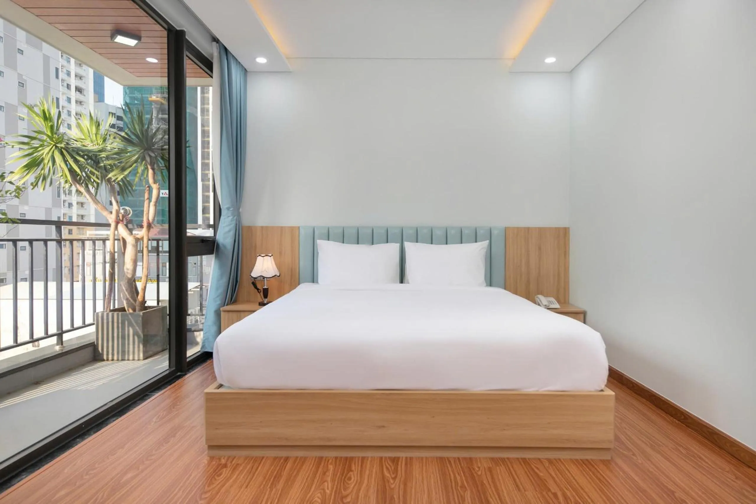 Bedroom, Bed in Hummer Hotel & Apartment Da Nang Beach
